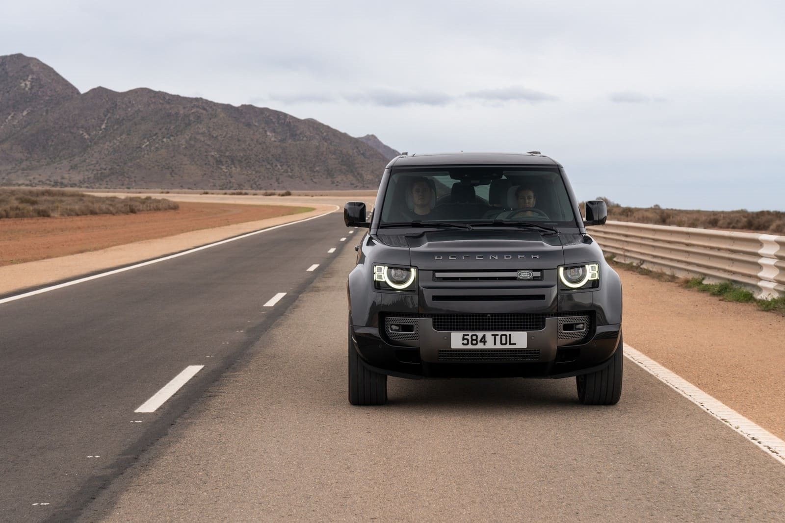 LAND ROVER DEFENDER, foto 101