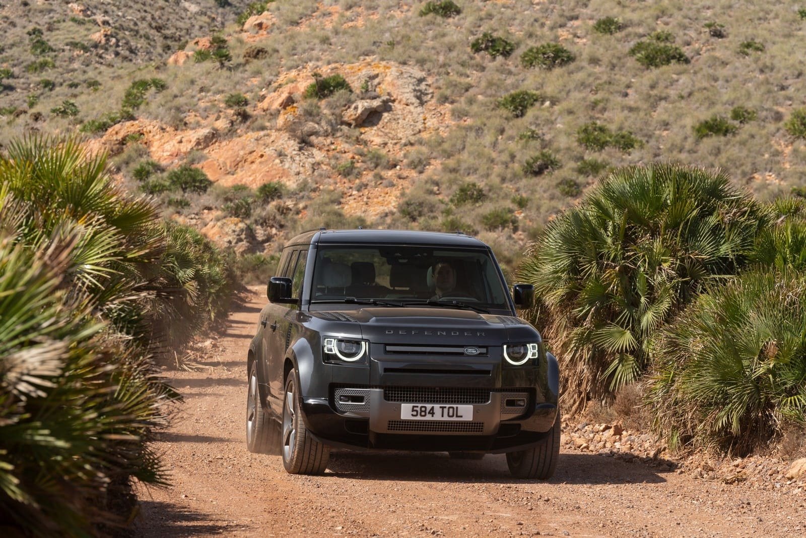 LAND ROVER DEFENDER, foto 104