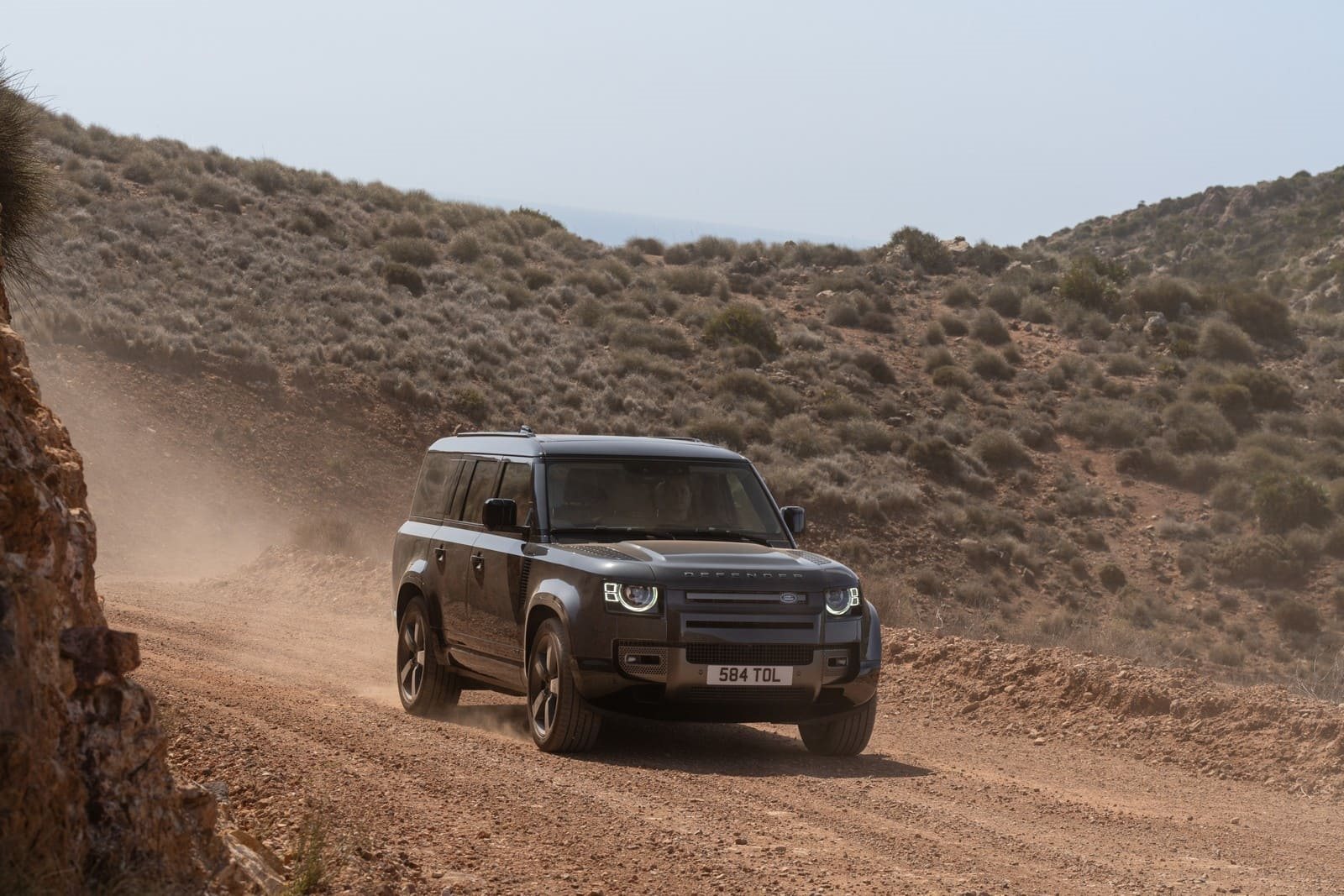 LAND ROVER DEFENDER, foto 105