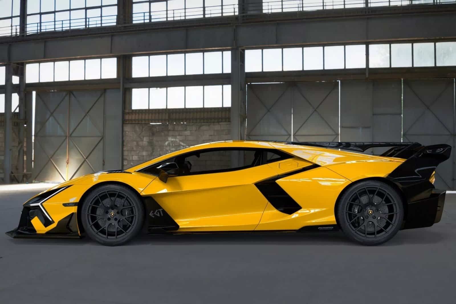 2024 - LAMBORGHINI REVUELTO EDIZIONE GT BY DMC, foto 4