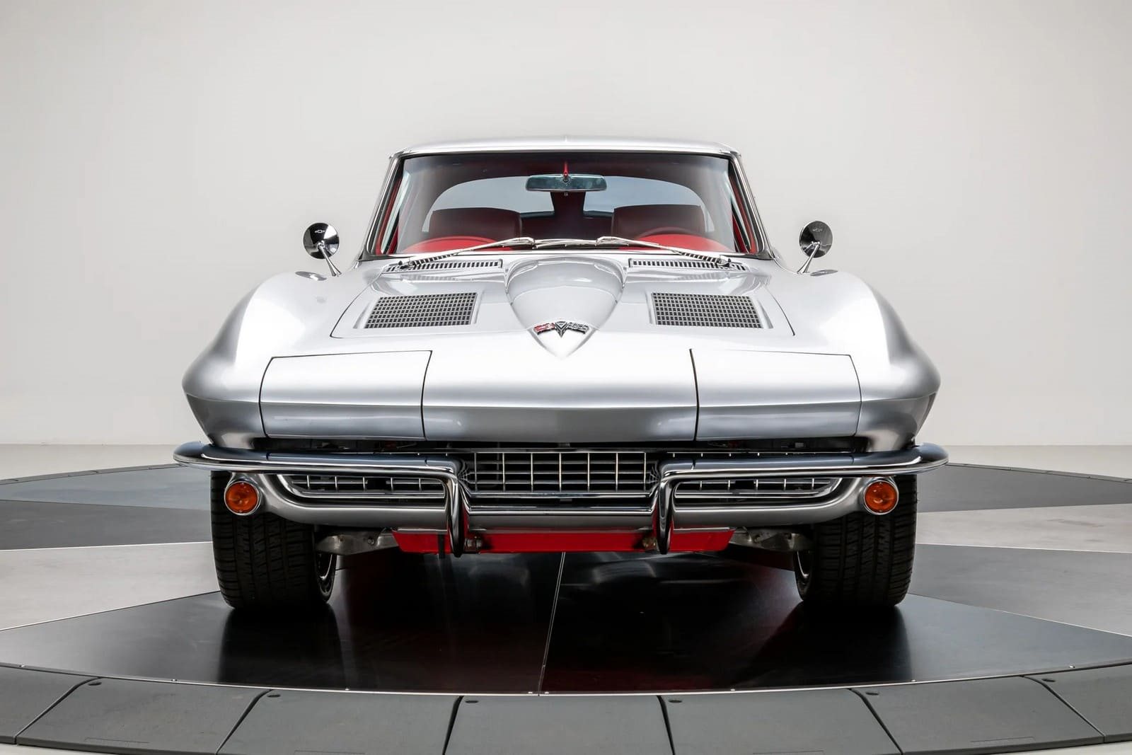 1963 - CHEVROLET CORVETTE SILVER METALLIC, foto 2