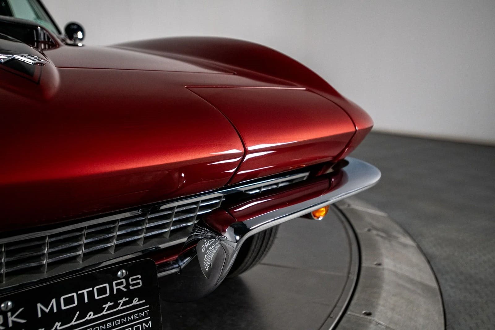 1967 - CHEVROLET CORVETTE CONVERTIBLE MARLBORO MAROON, foto 6