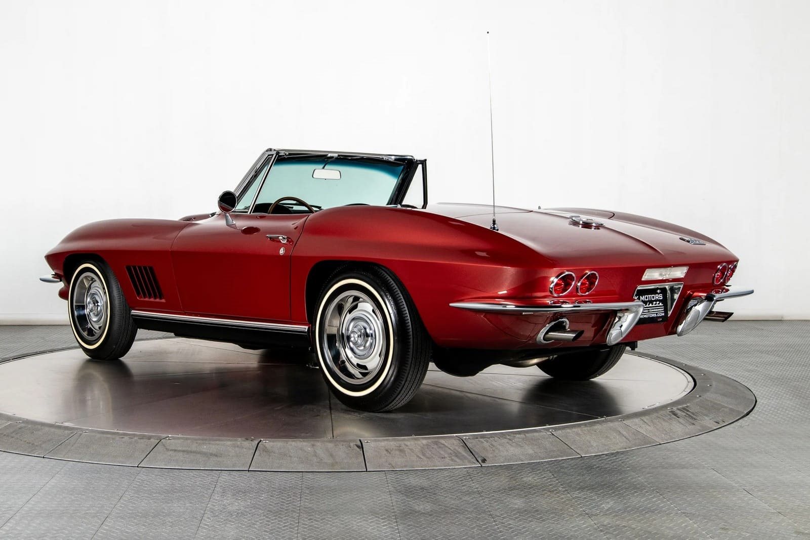 1967 - CHEVROLET CORVETTE CONVERTIBLE MARLBORO MAROON, foto 15