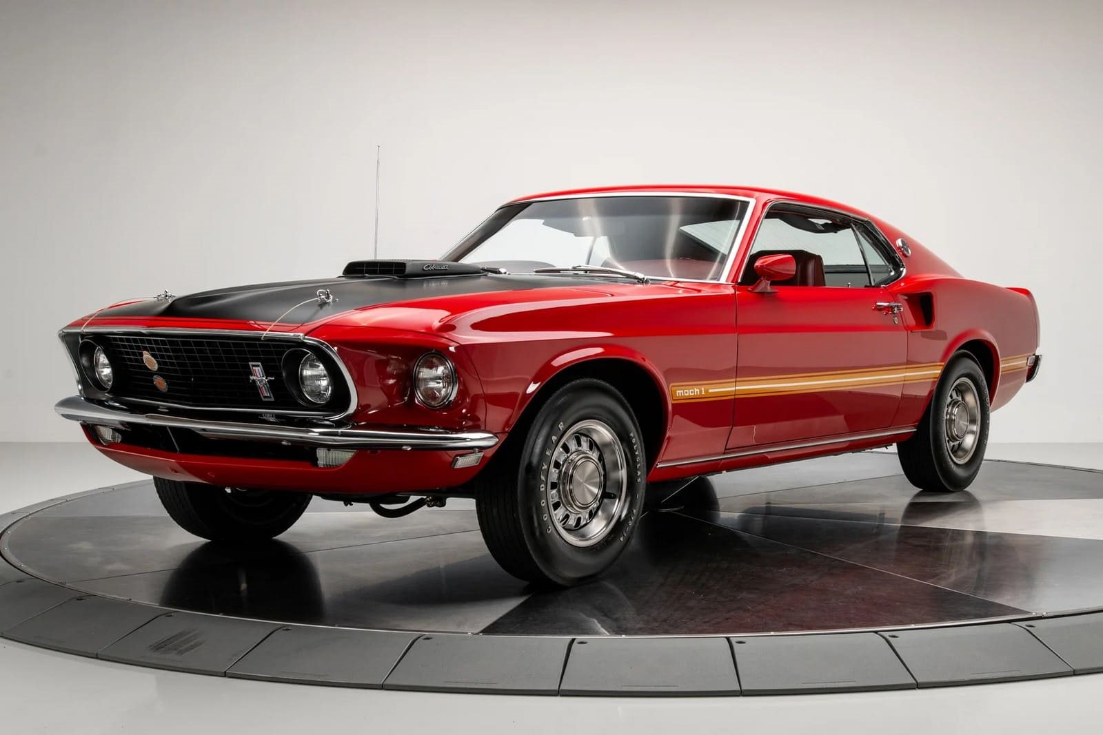 1969 - FORD MUSTANG MACH 1 CANDY APPLE RED, foto 1