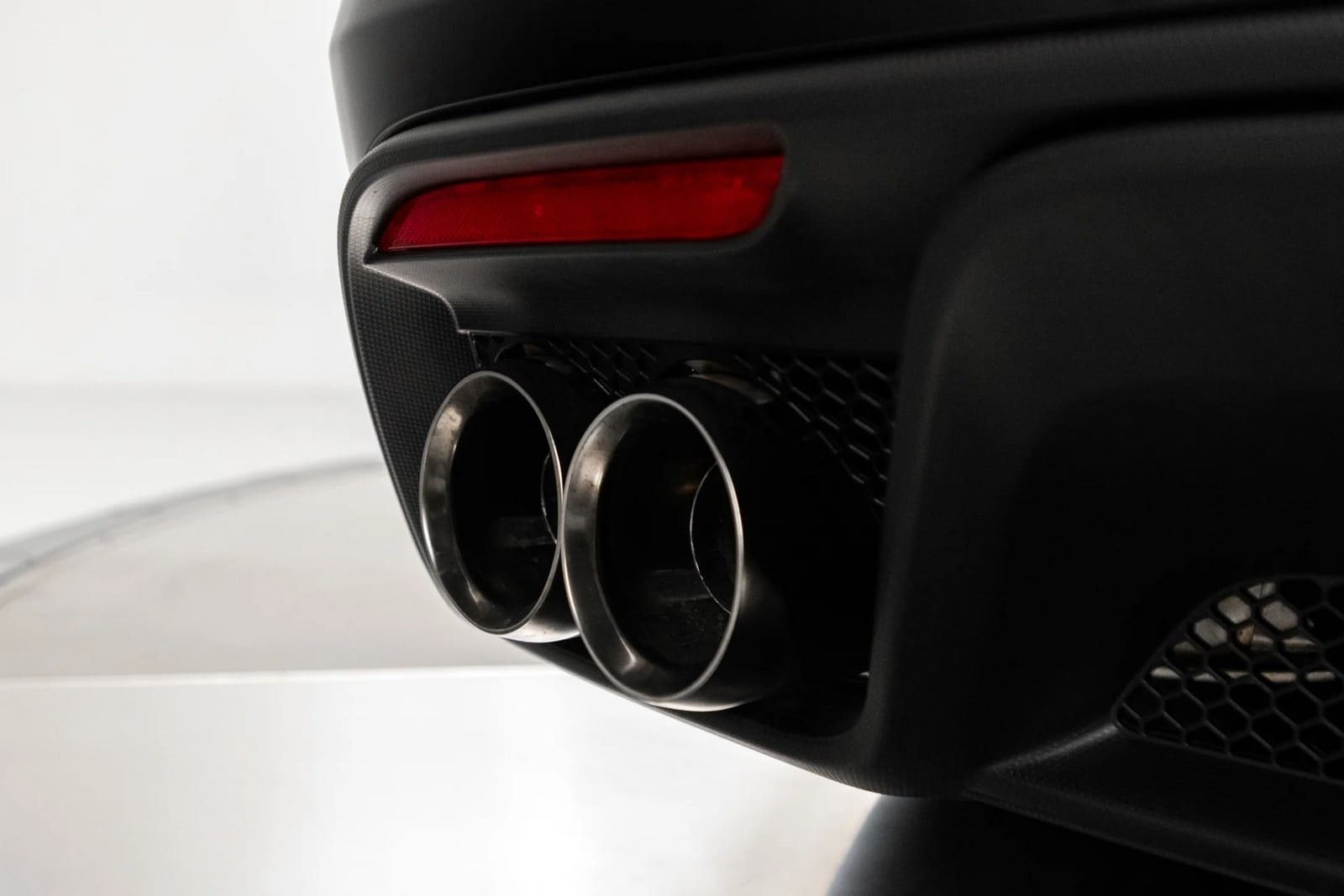 2020 - FORD MUSTANG SHELBY GT350R SHADOW BLACK, foto 16