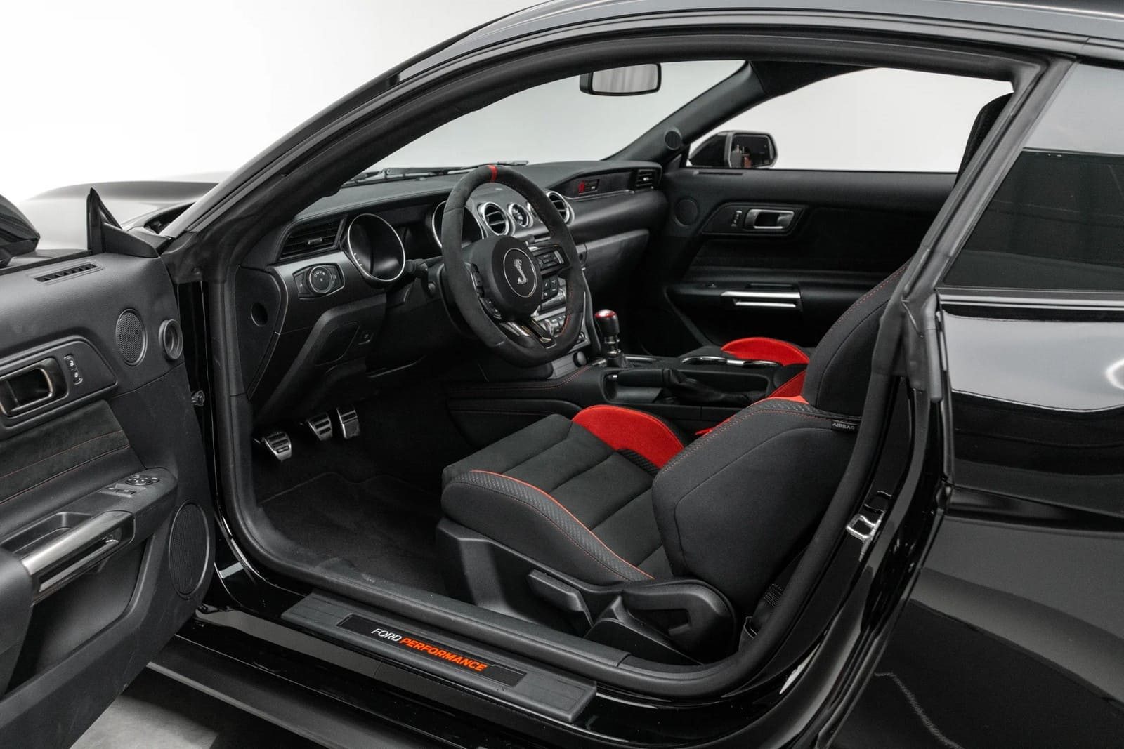 2020 - FORD MUSTANG SHELBY GT350R SHADOW BLACK, foto 30