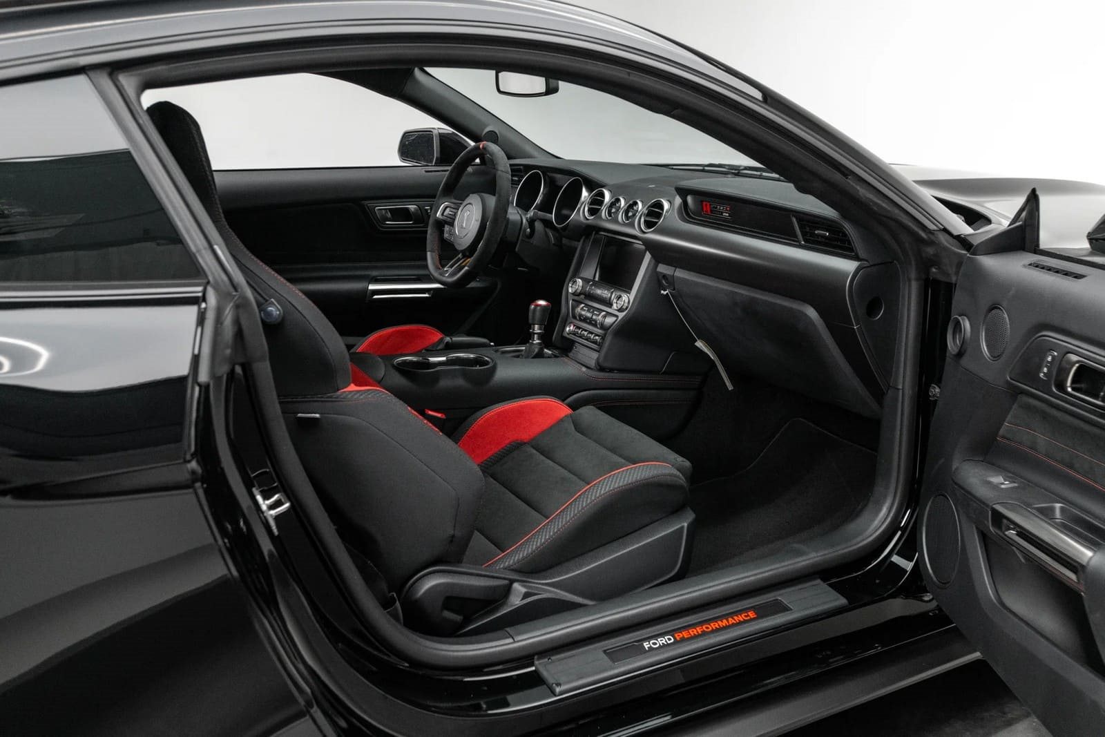 2020 - FORD MUSTANG SHELBY GT350R SHADOW BLACK, foto 41
