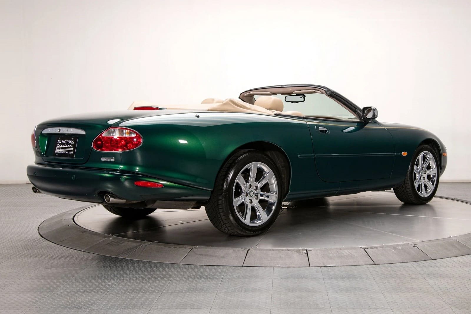 2003 - JAGUAR XK8 CONVERTIBLE GREEN, foto 16