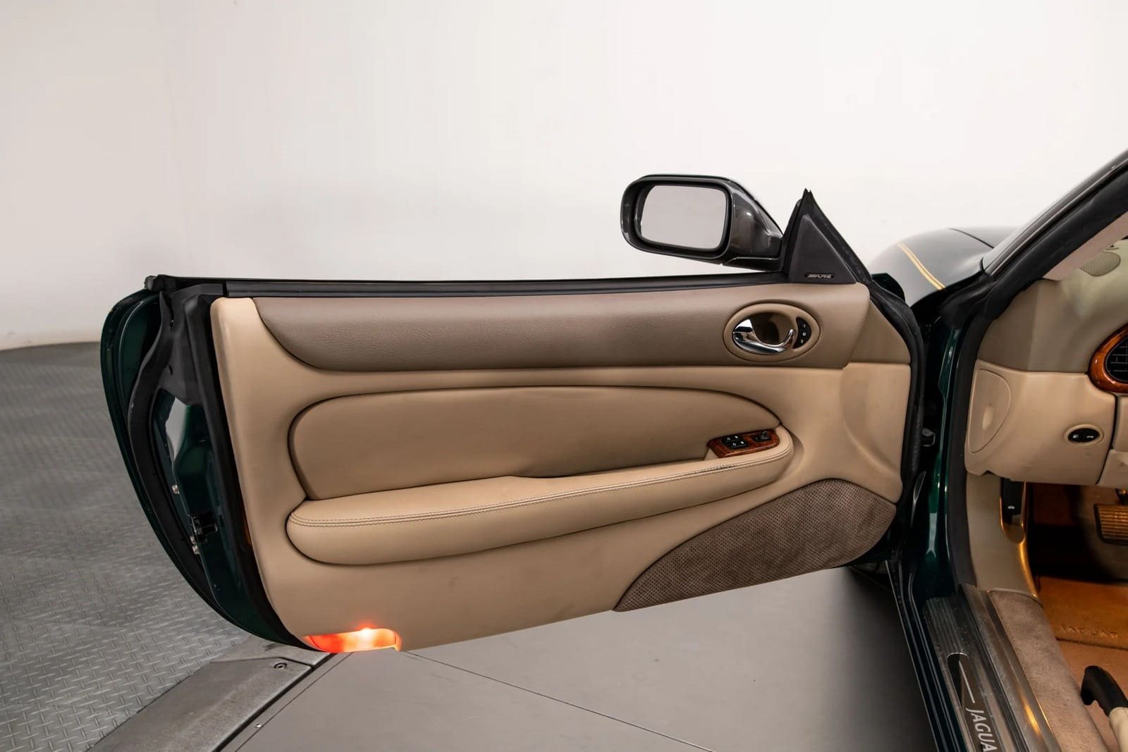 2003 - JAGUAR XK8 CONVERTIBLE GREEN, foto 33