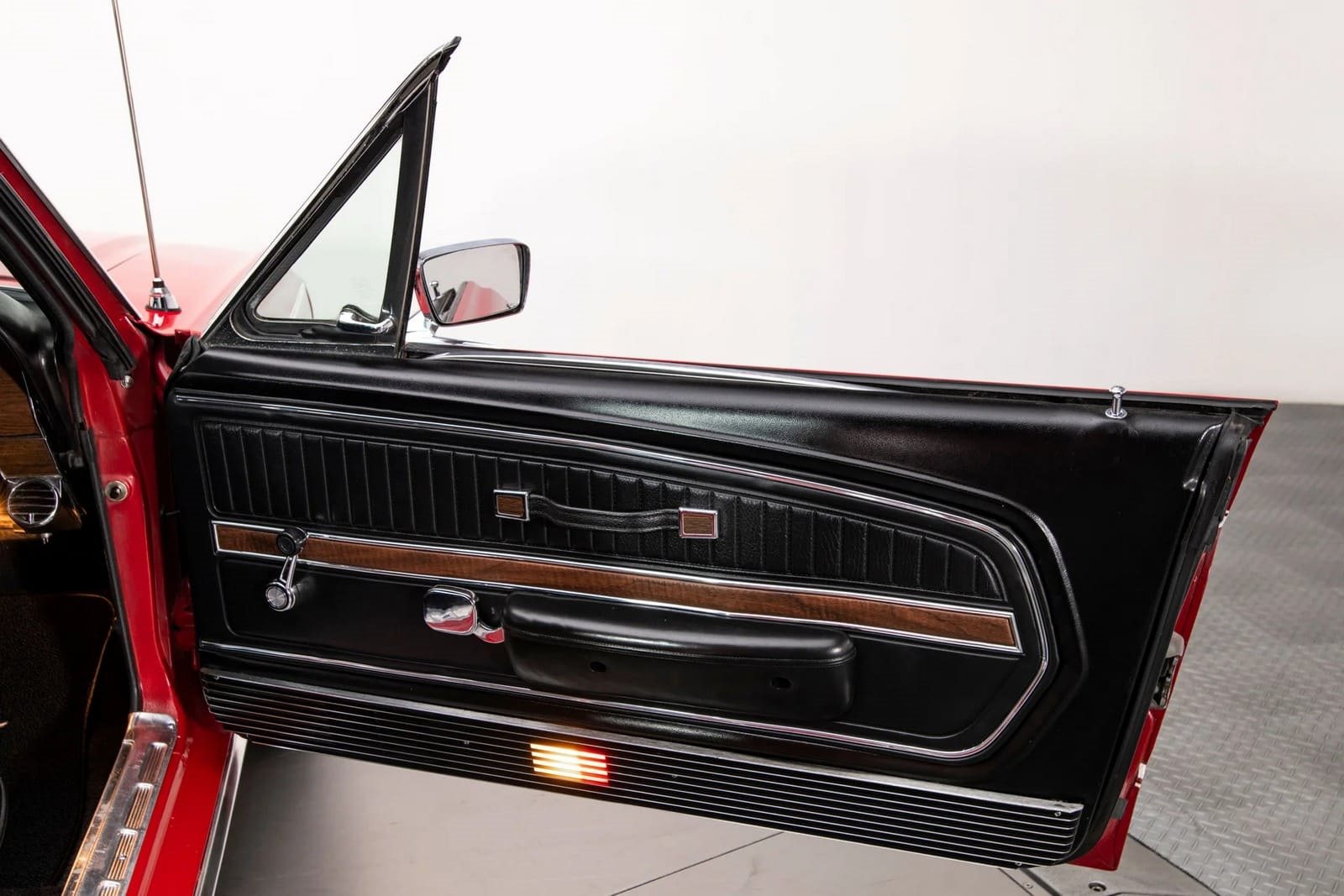 1968 - FORD MUSTANG GT CANDY APPLE RED, foto 52