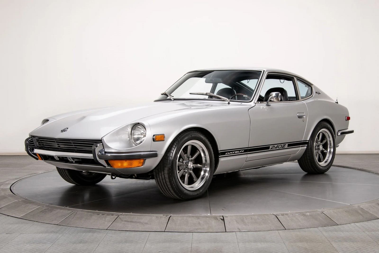 1970 - DATSUN 240Z SILVER, foto 1
