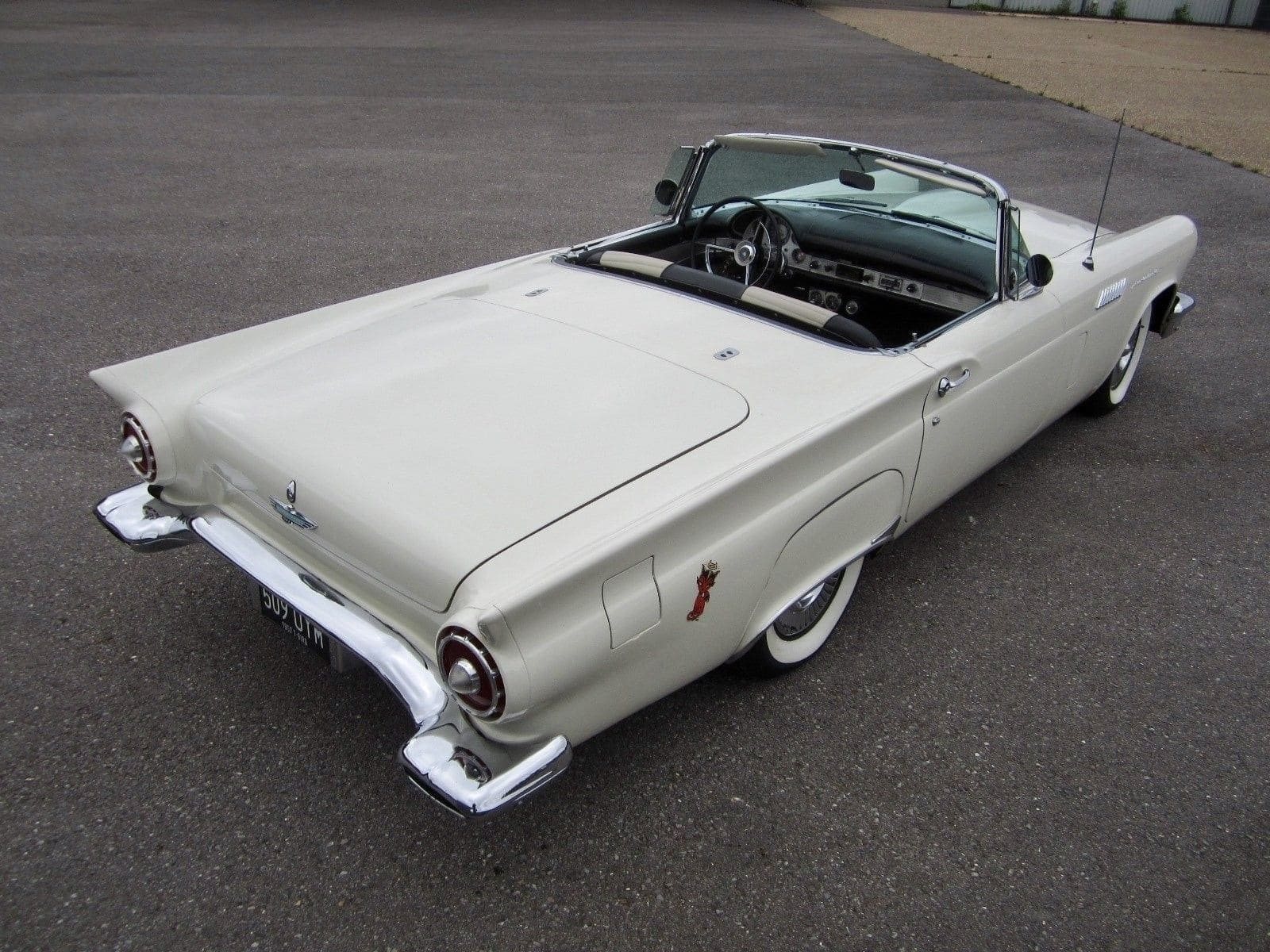 1957 - FORD THUNDERBIRD COLONIAL WHITE, foto 21