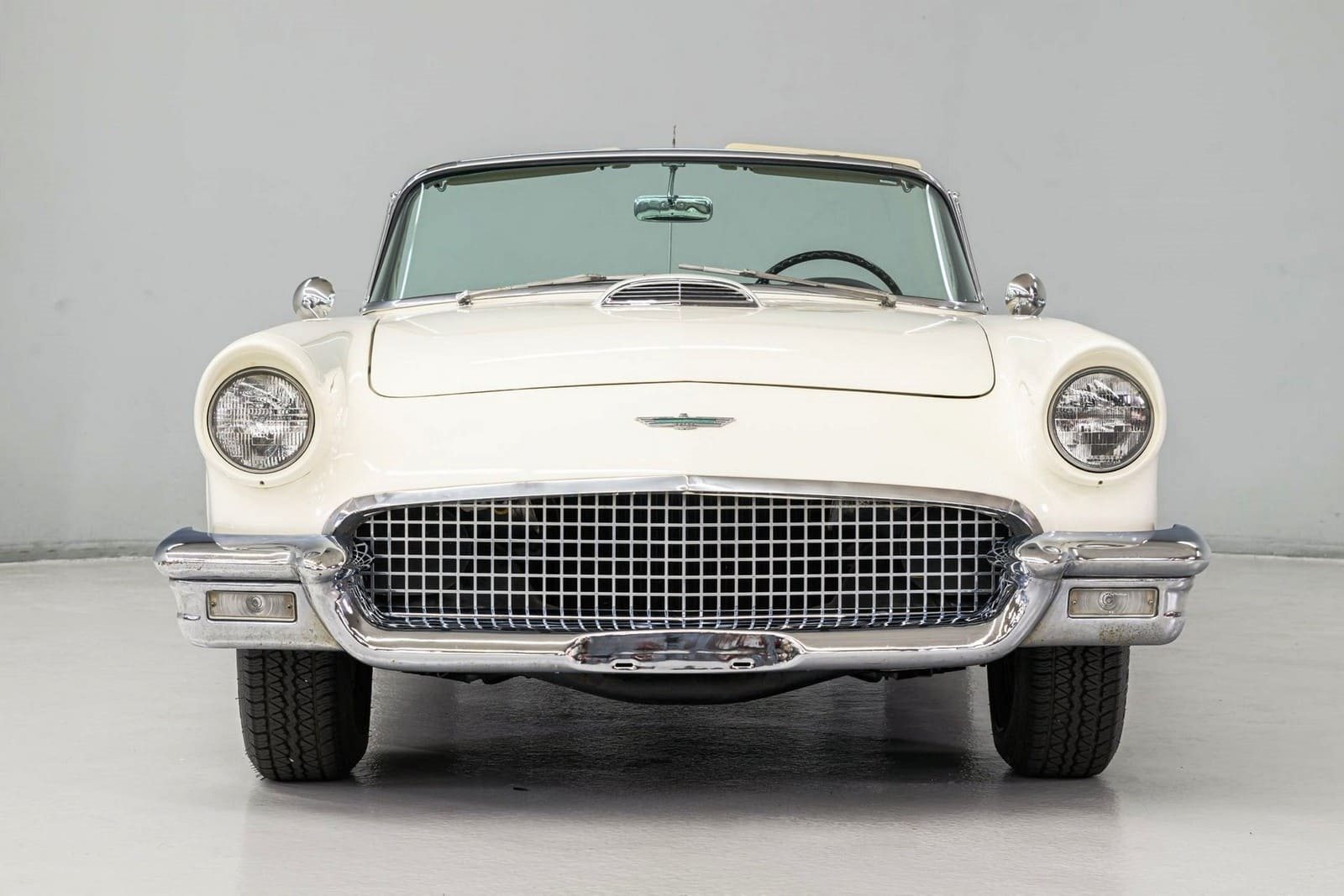 1957 - FORD THUNDERBIRD COLONIAL WHITE, foto 28