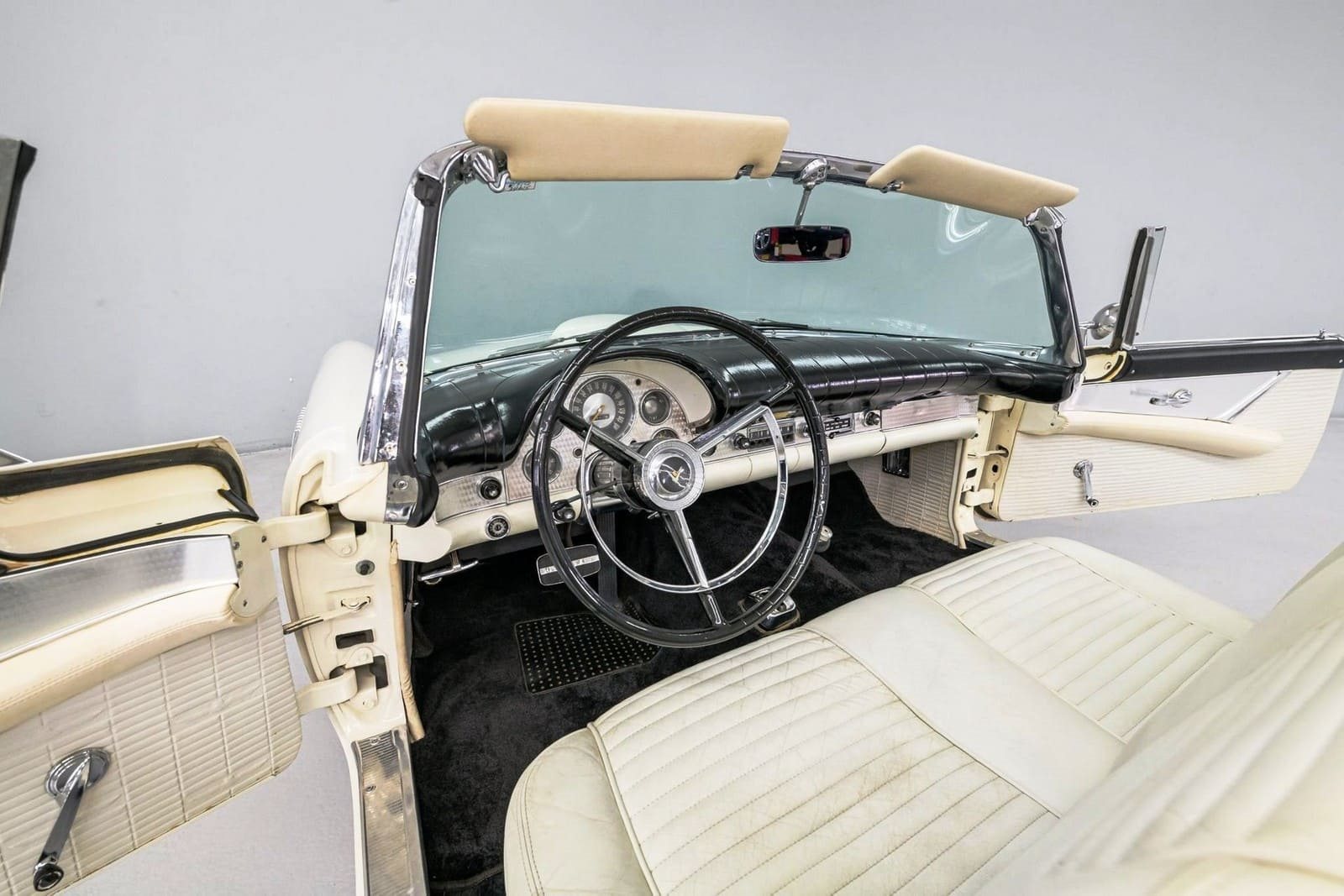 1957 - FORD THUNDERBIRD COLONIAL WHITE, foto 44