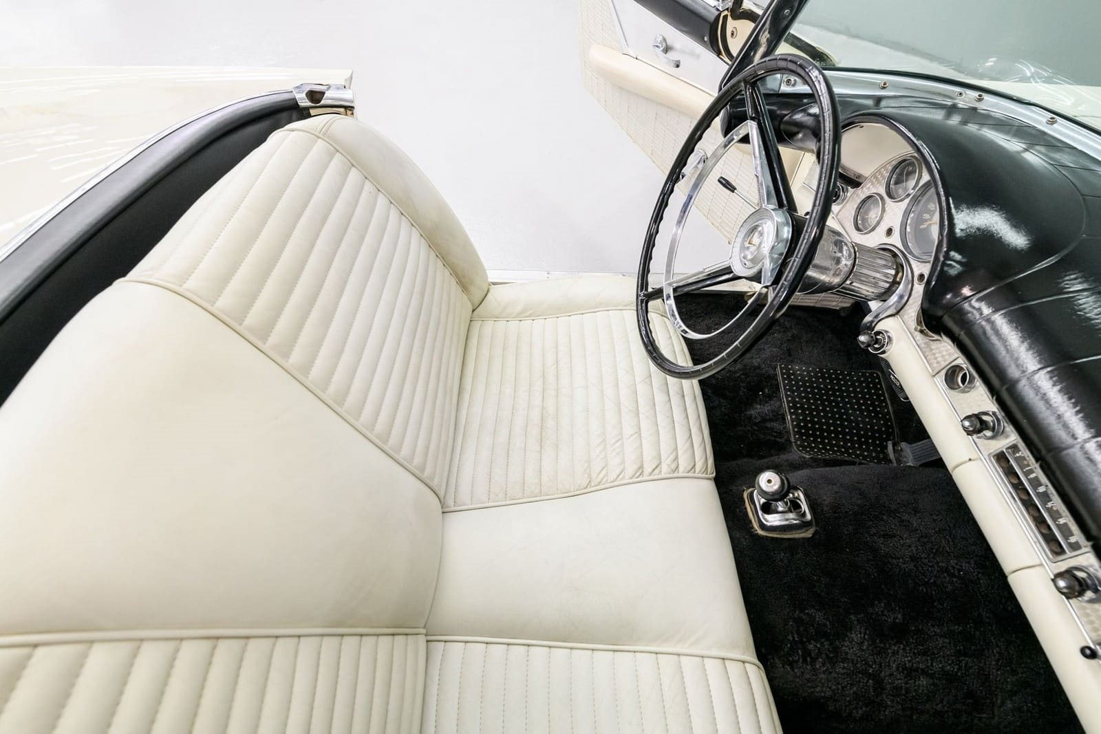 1957 - FORD THUNDERBIRD COLONIAL WHITE, foto 51