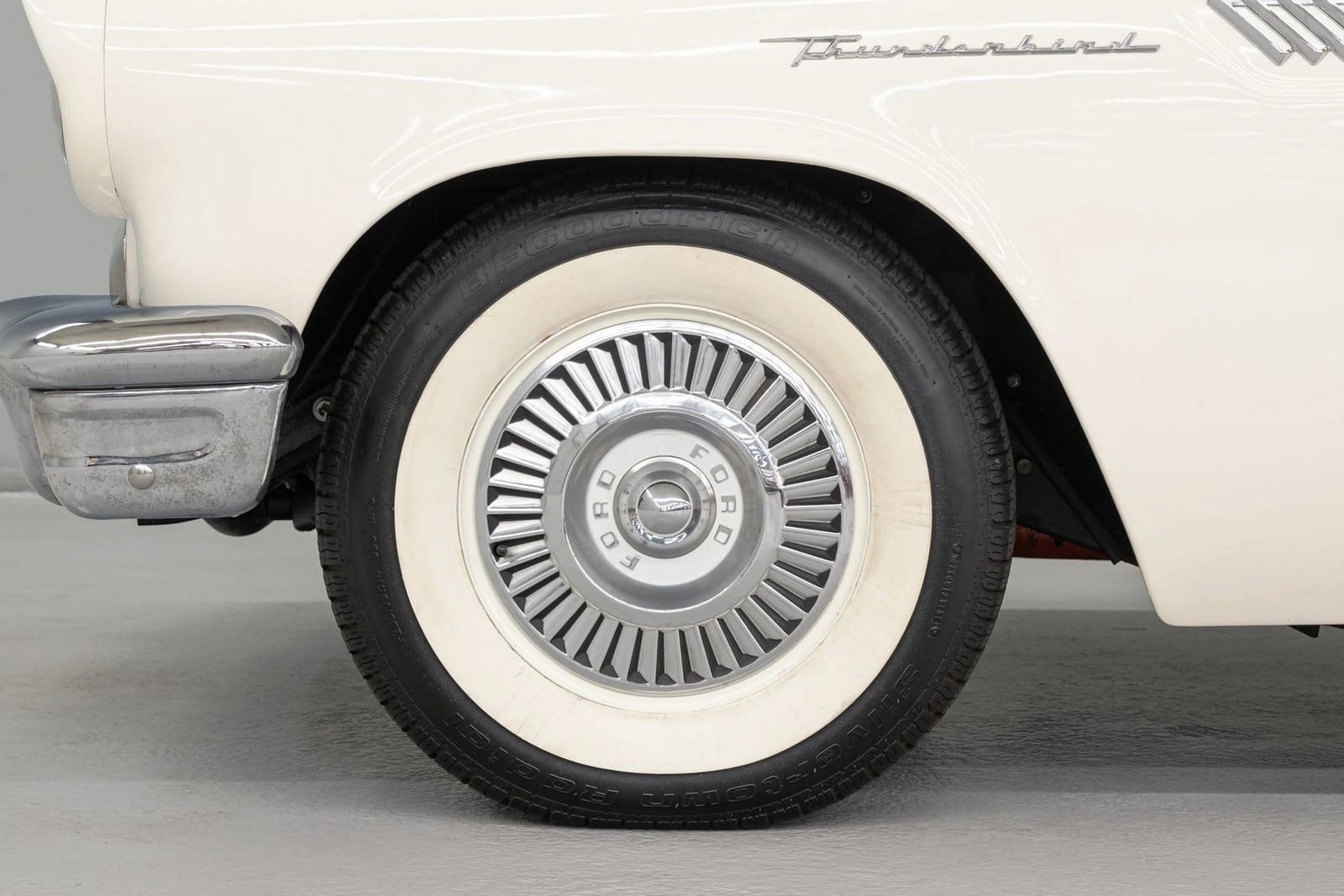 1957 - FORD THUNDERBIRD COLONIAL WHITE, foto 59
