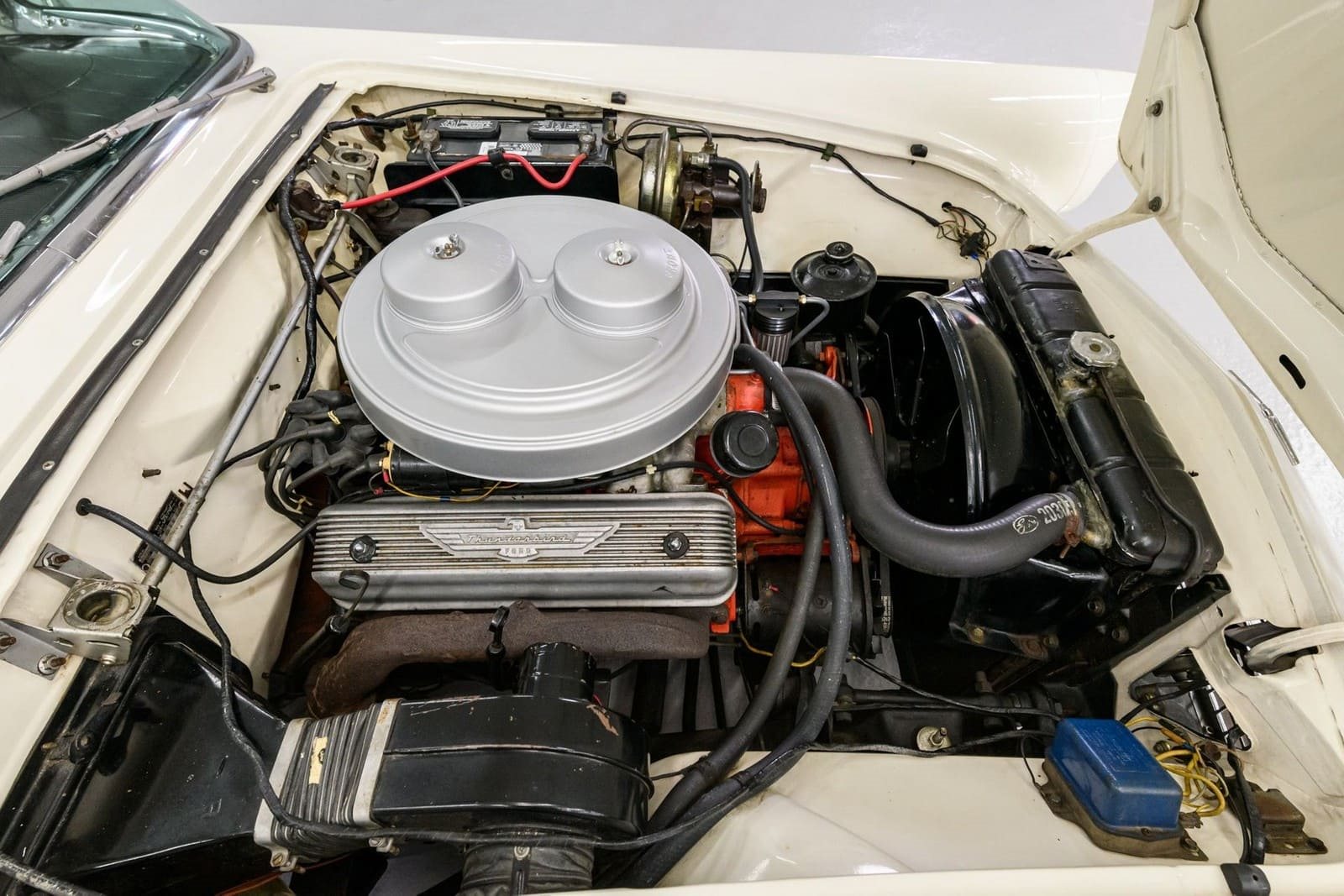 1957 - FORD THUNDERBIRD COLONIAL WHITE, foto 61