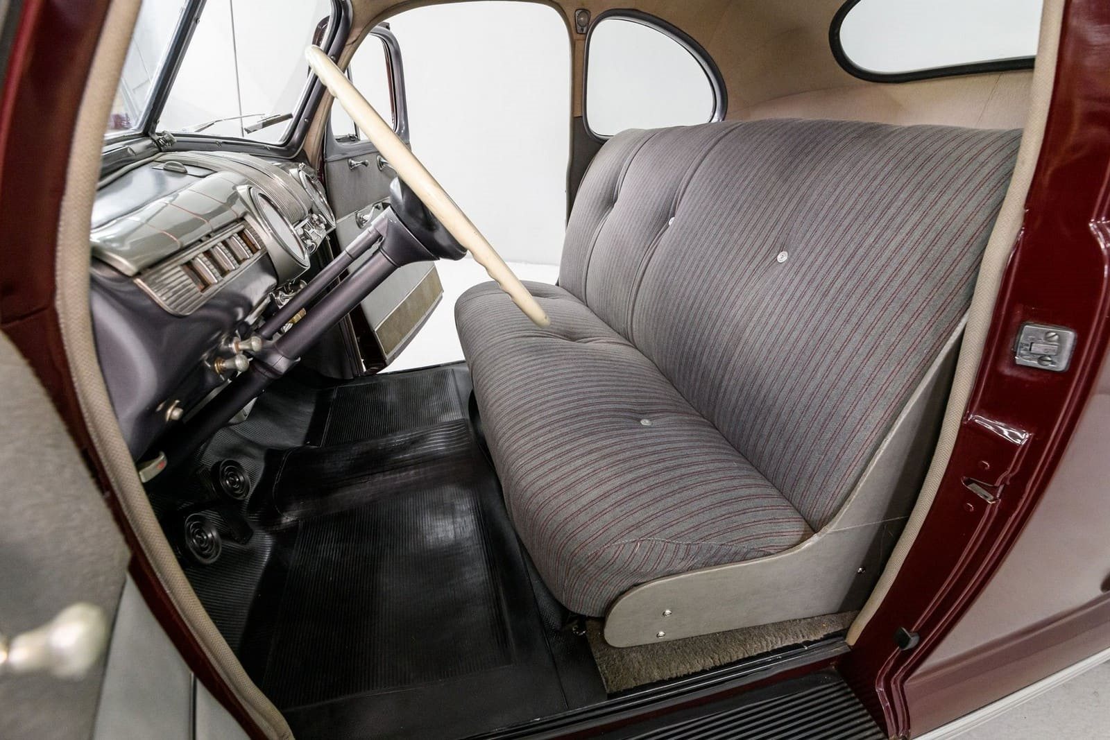 FORD SUPER DELUXE COUPÉ, foto 24