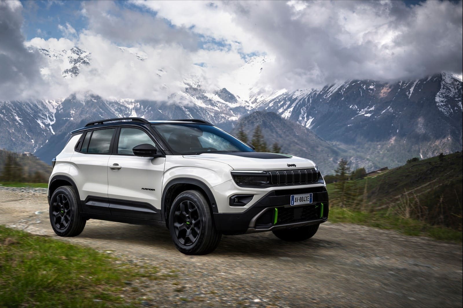 2025 - JEEP AVENGER 4xe, foto 1