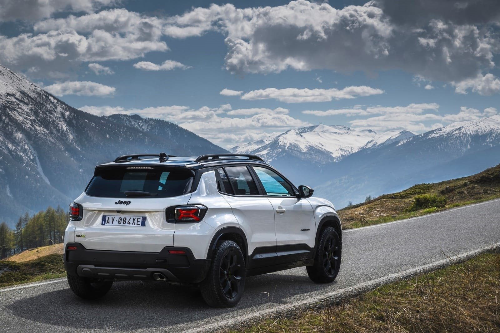 2025 - JEEP AVENGER 4xe, foto 2