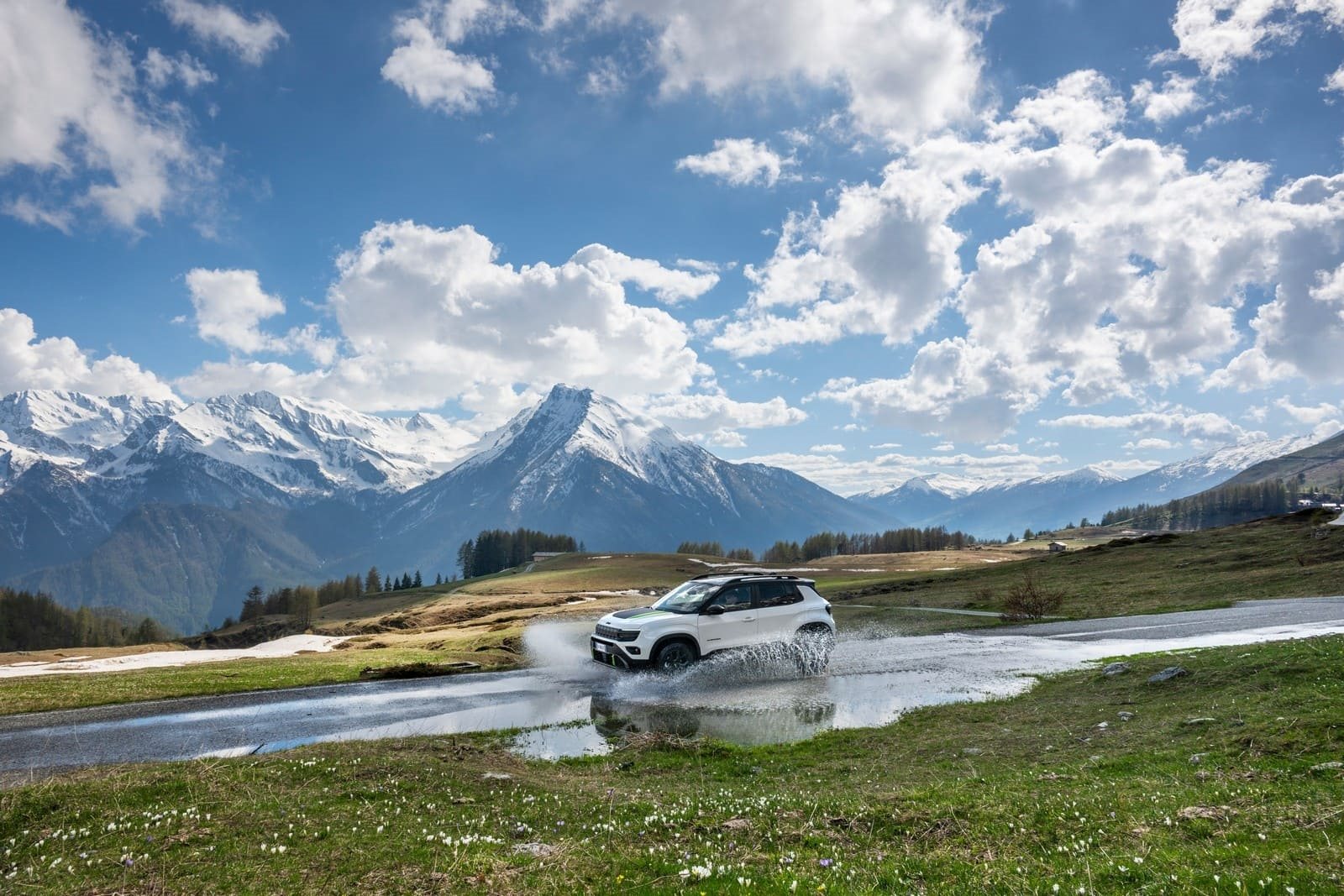 2025 - JEEP AVENGER 4xe, foto 6