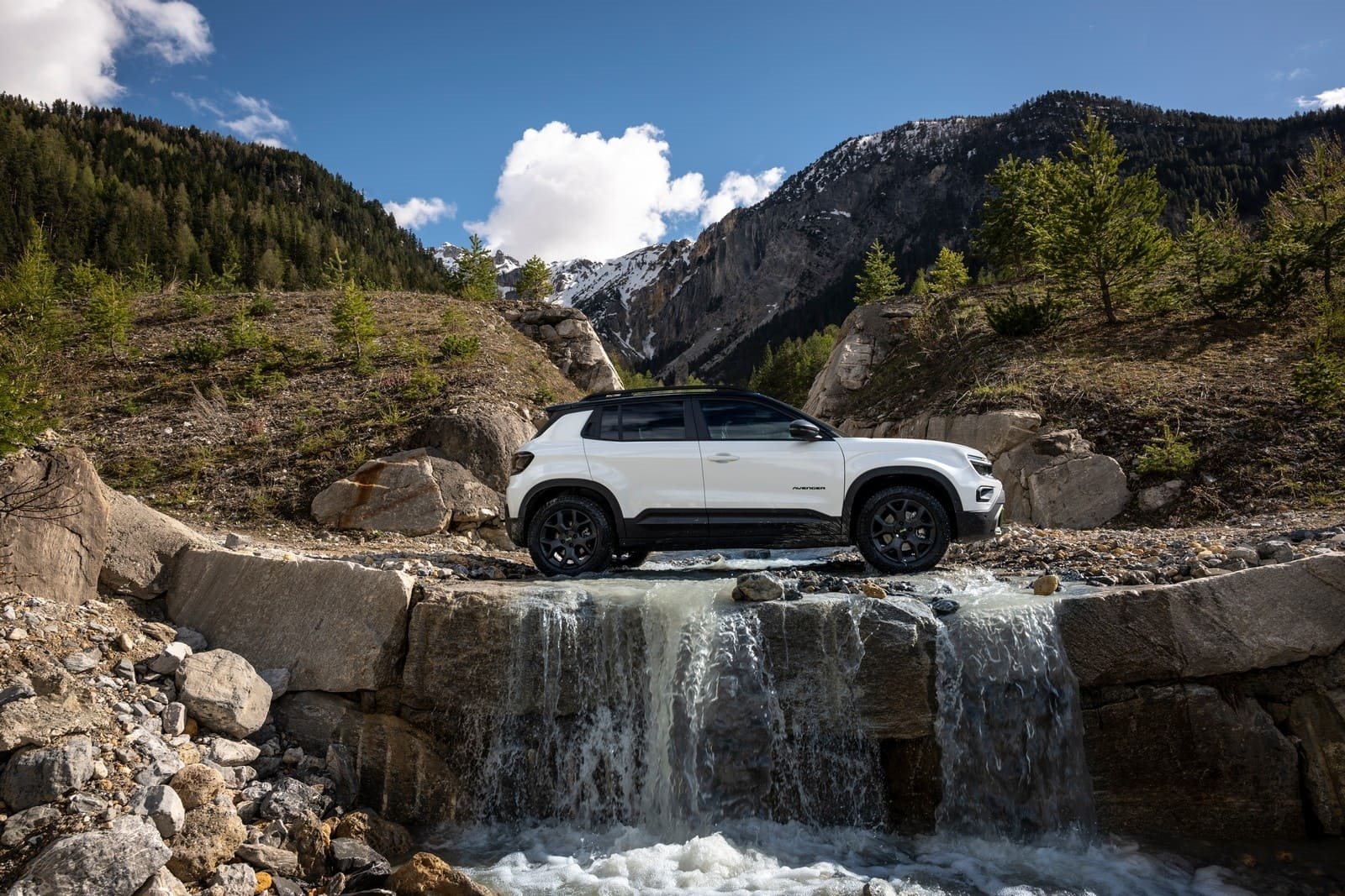 2025 - JEEP AVENGER 4xe, foto 9