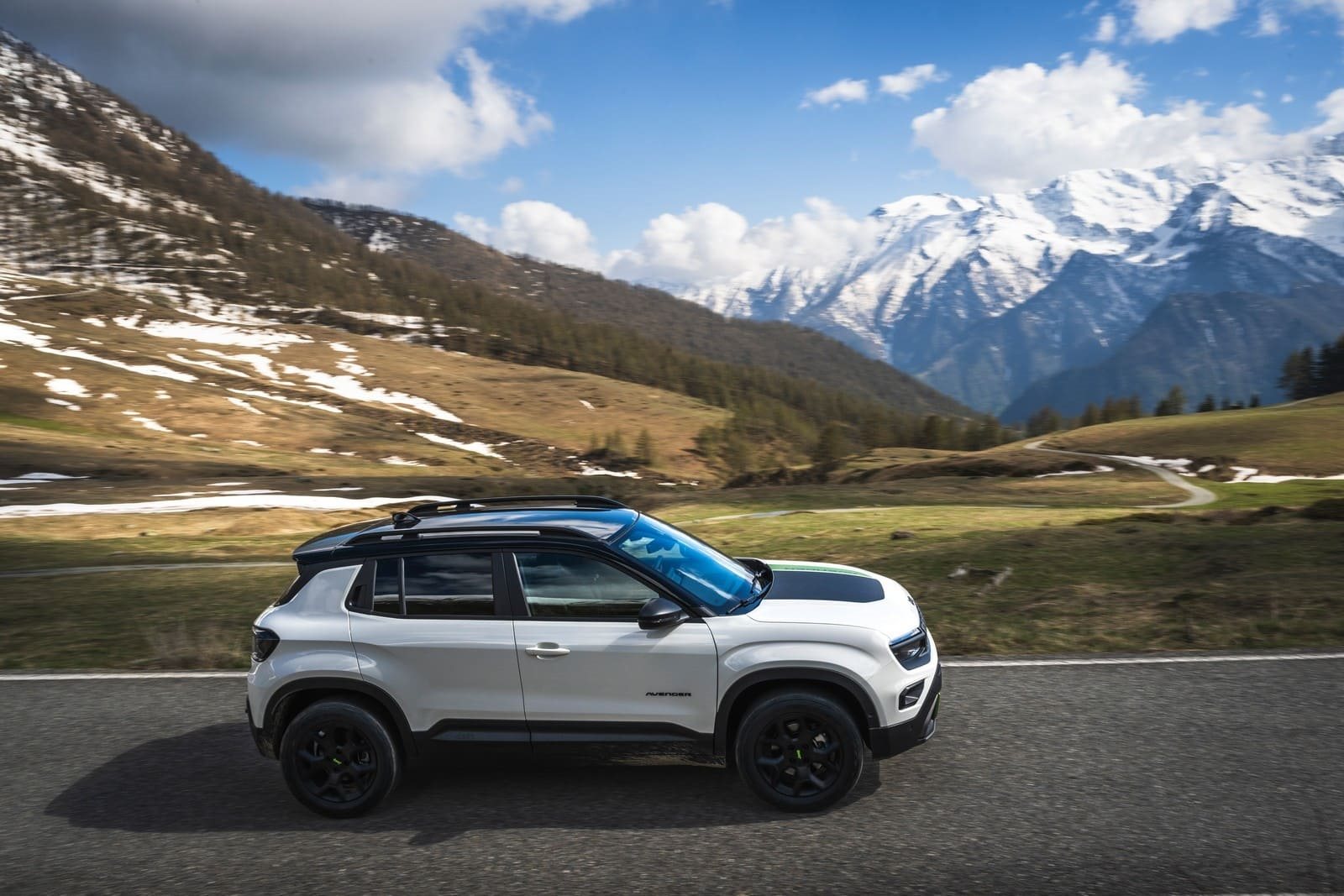 2025 - JEEP AVENGER 4xe, foto 16