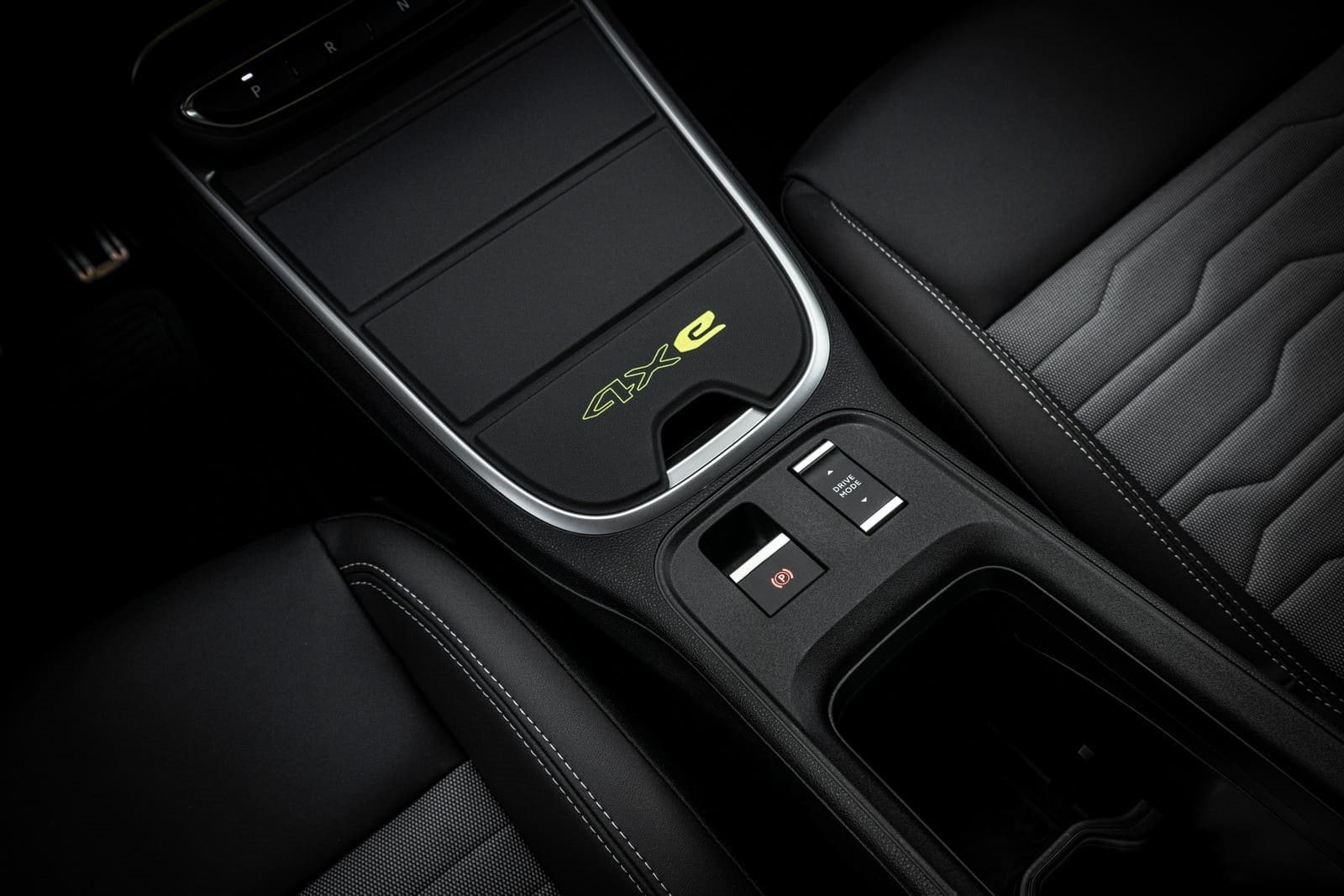 2025 - JEEP AVENGER 4xe, foto 39