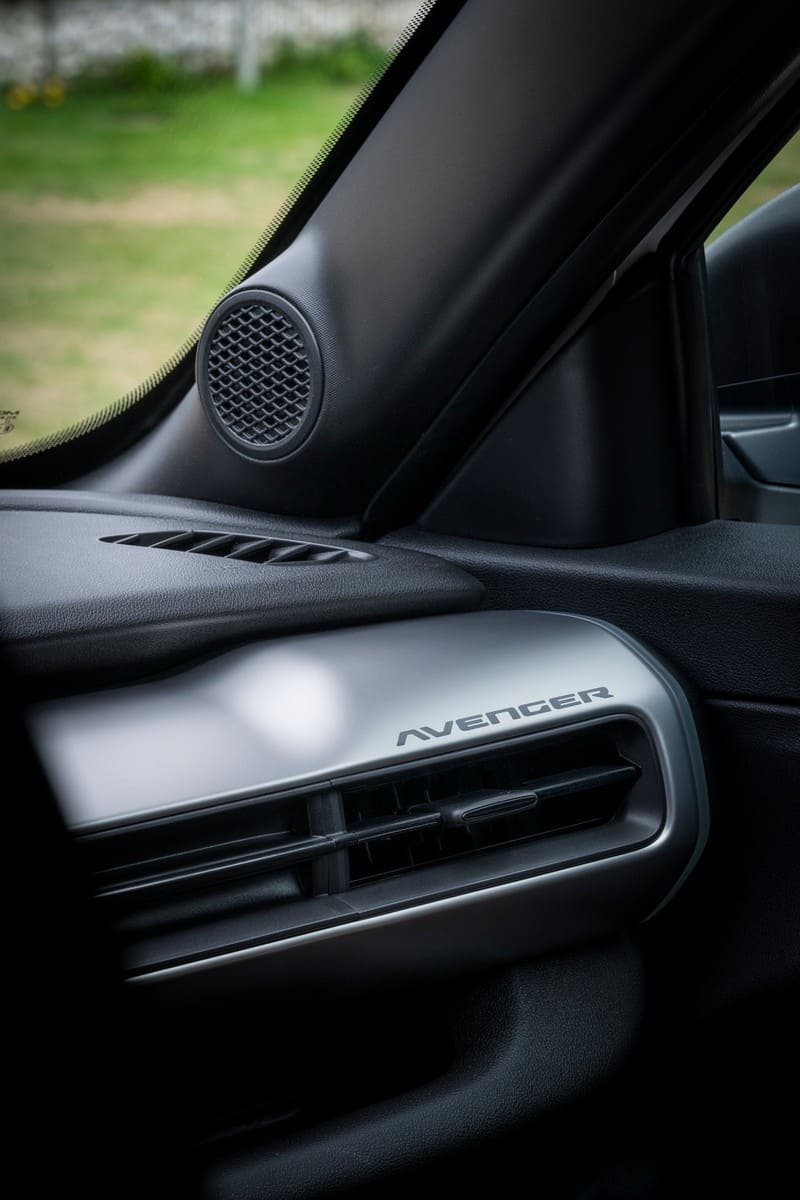 2025 - JEEP AVENGER 4xe, foto 43