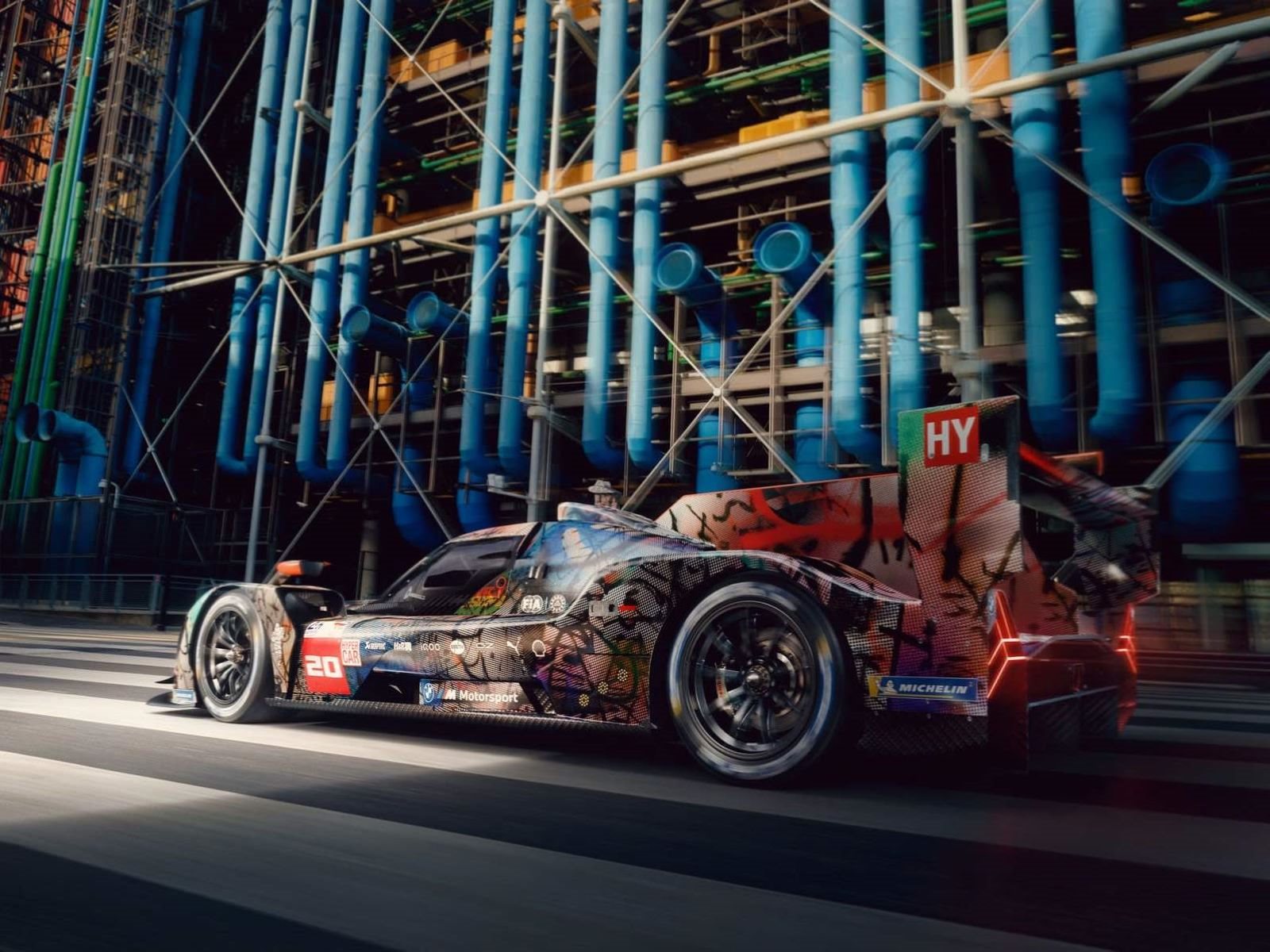 BMW M HYBRID V8 ART CAR BY JULIE MEHRETU, foto 4