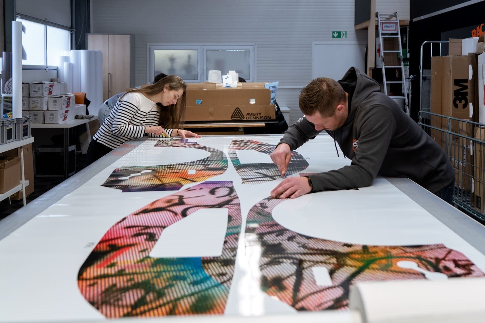BMW M HYBRID V8 ART CAR BY JULIE MEHRETU, foto 40