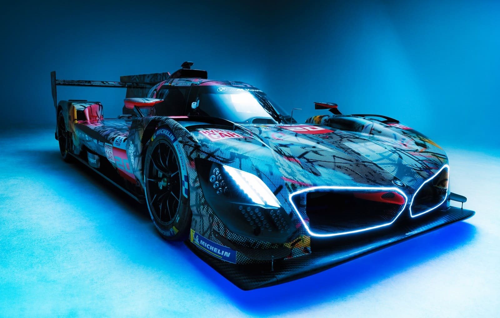 BMW M HYBRID V8 ART CAR BY JULIE MEHRETU, foto 59
