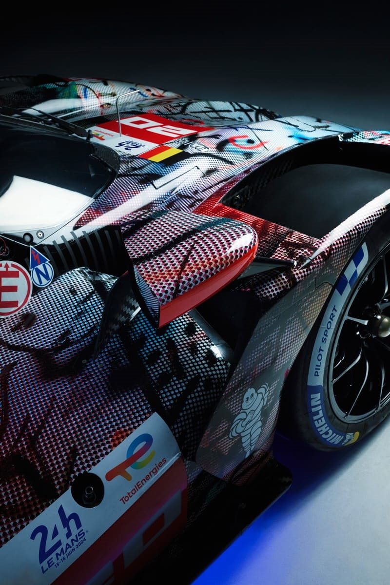 BMW M HYBRID V8 ART CAR BY JULIE MEHRETU, foto 63