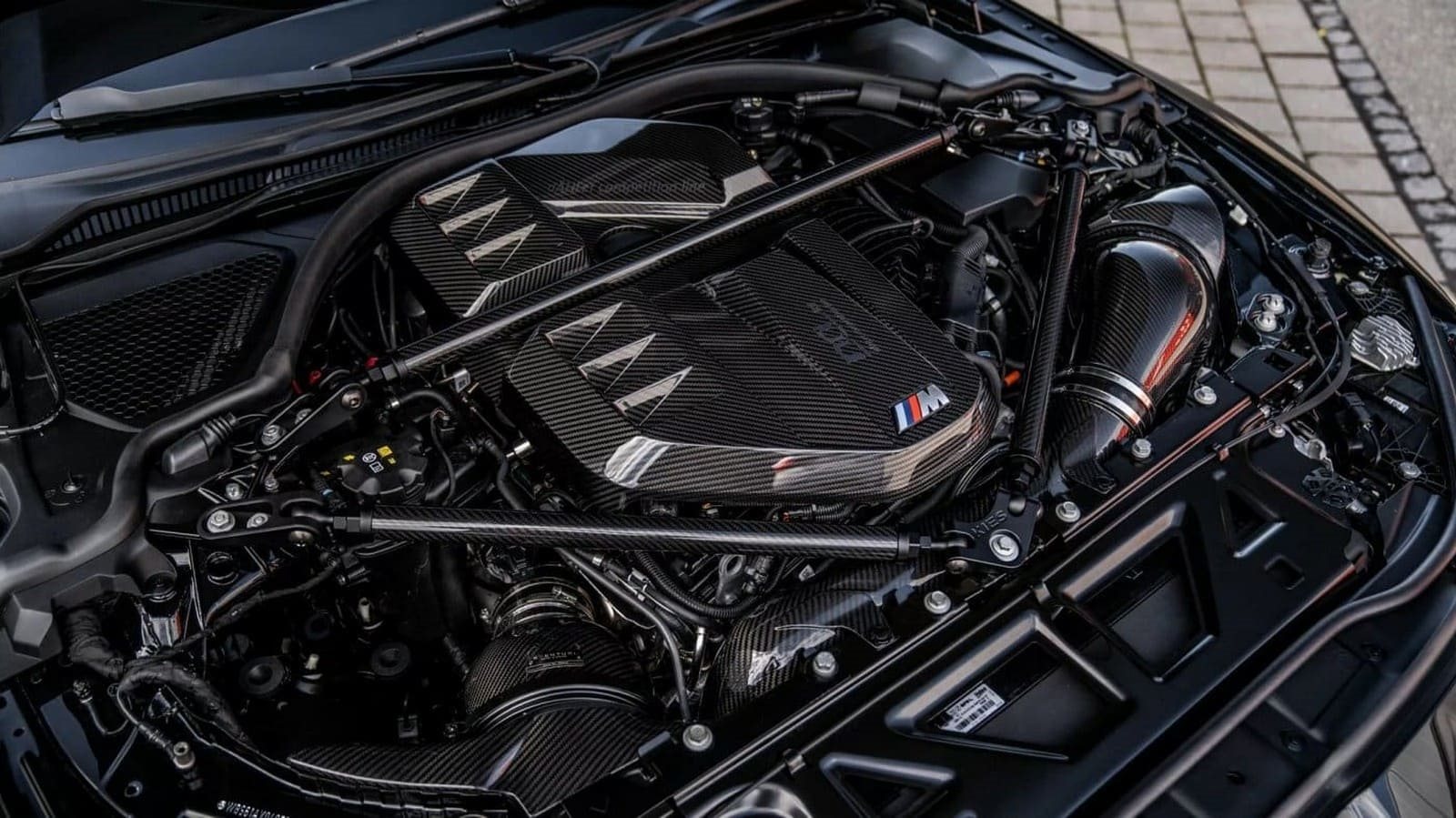 2024 - BMW M3 CS BY DÄHLER, foto 11