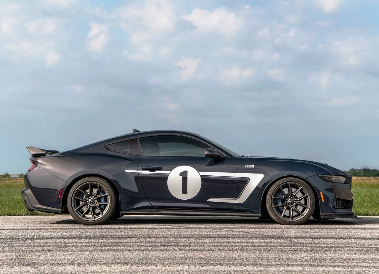 2025 - FORD MUSTANG DARK HORSE H850 BY HENNESSEY, foto 2