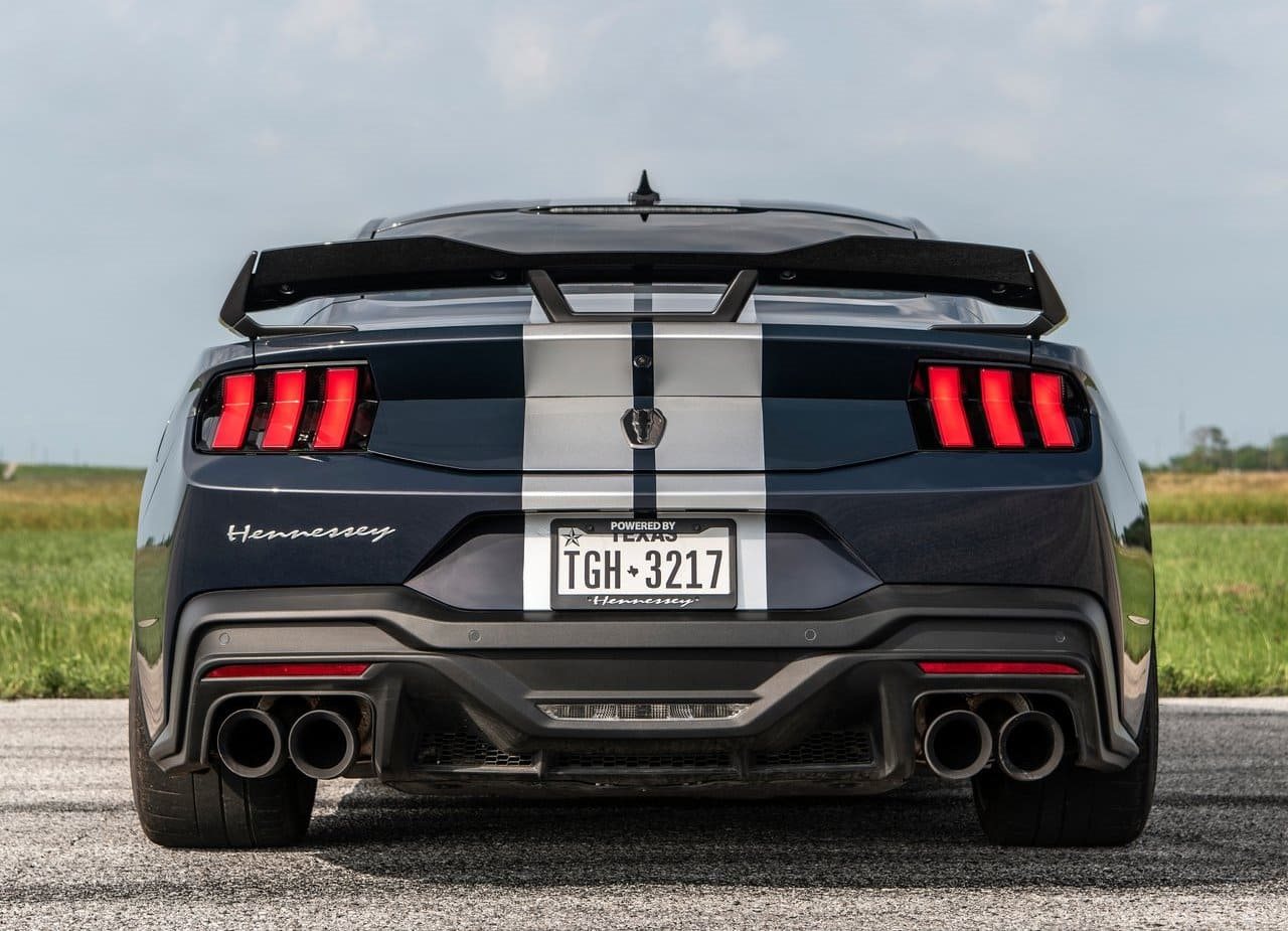 2025 - FORD MUSTANG DARK HORSE H850 BY HENNESSEY, foto 5