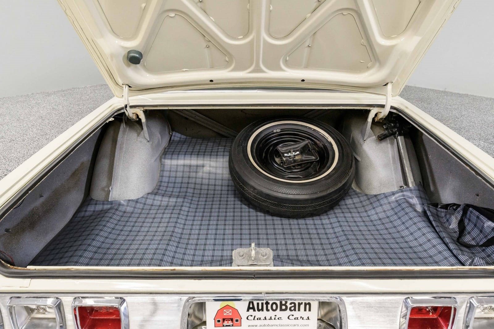 DODGE POLARA 500, foto 25