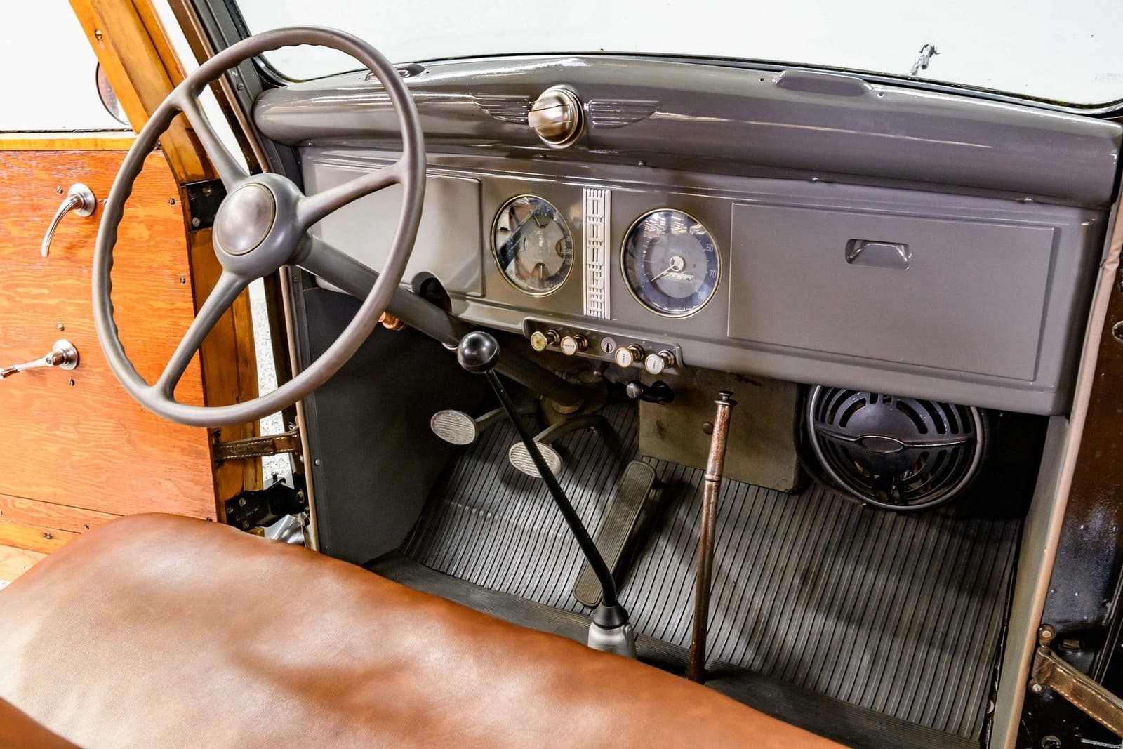 DODGE WESTCHESTER SUBURBAN WOODIE WAGON, foto 22