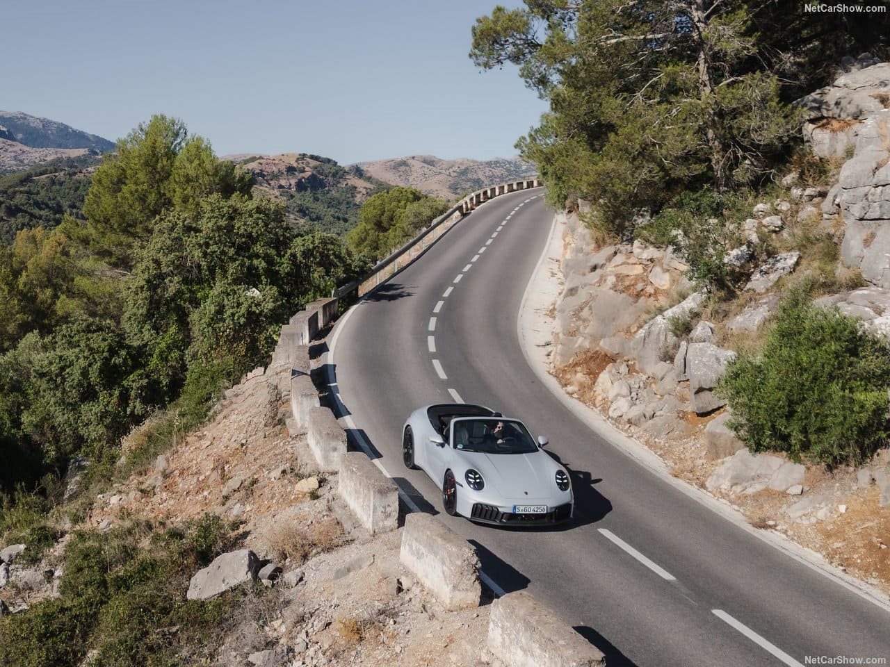 2025 - PORSCHE 911 CARRERA GTS CABRIOLET, foto 7