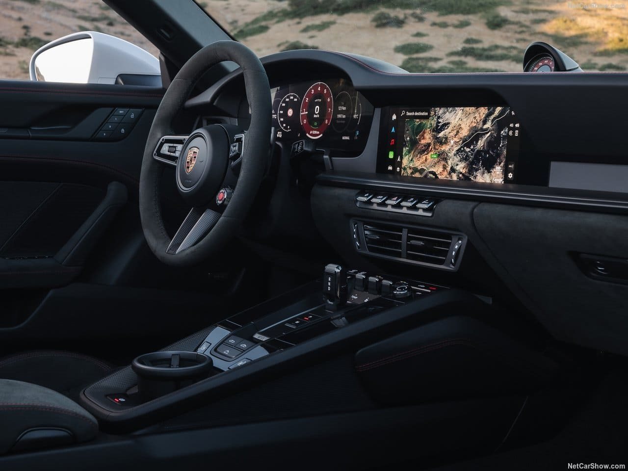 2025 - PORSCHE 911 CARRERA GTS CABRIOLET, foto 35