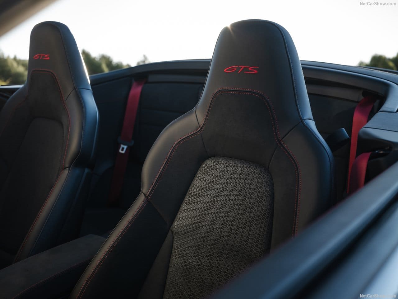 2025 - PORSCHE 911 CARRERA GTS CABRIOLET, foto 37