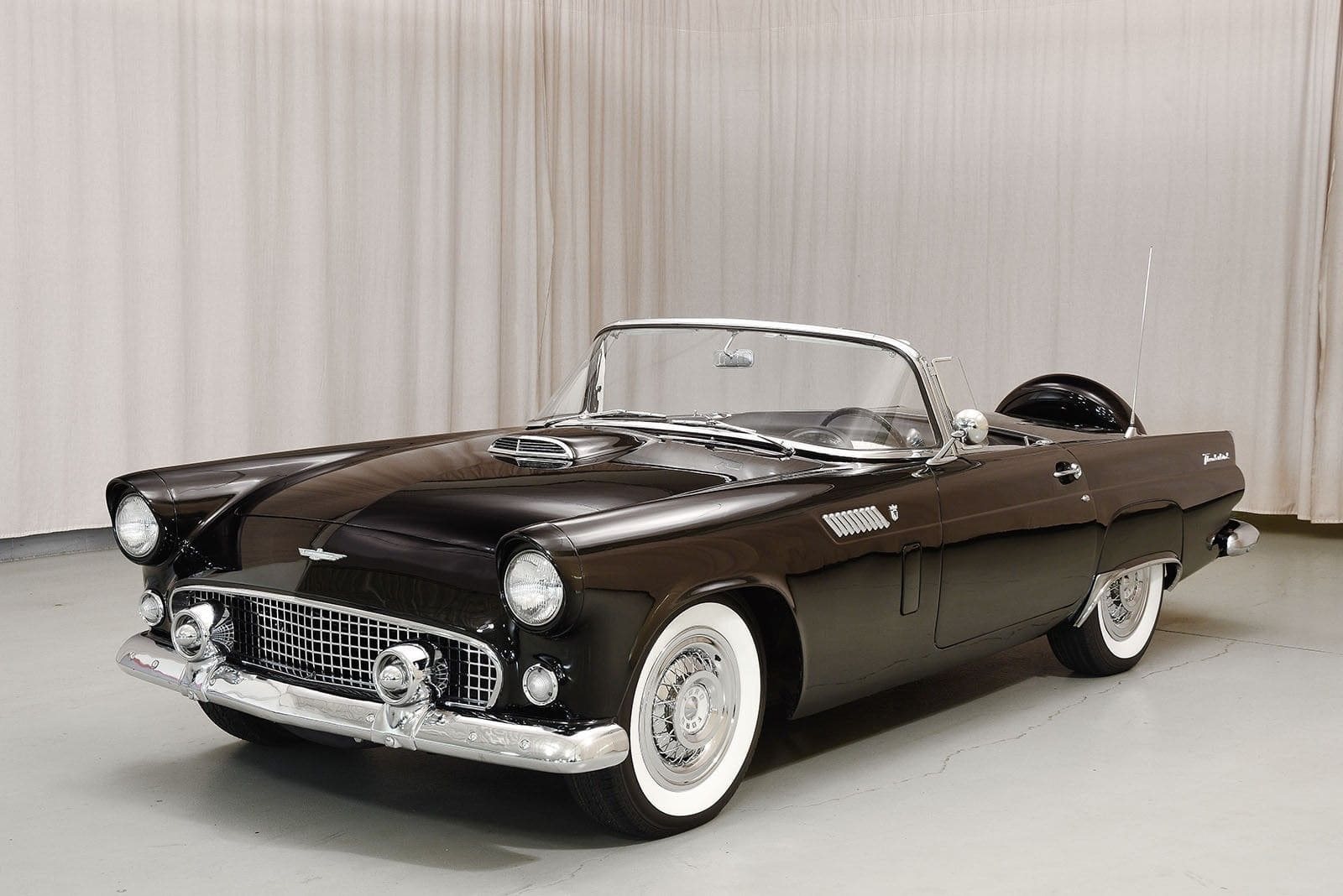 1956 - FORD THUNDERBIRD RAVEN BLACK, foto 1