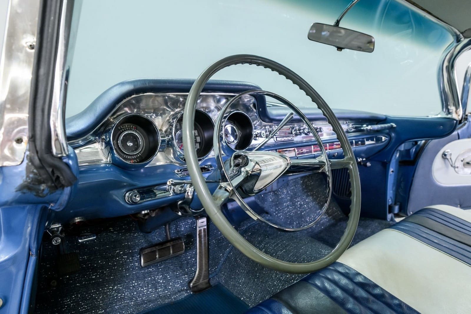 PONTIAC BONNEVILLE SPORTS COUPE, foto 11