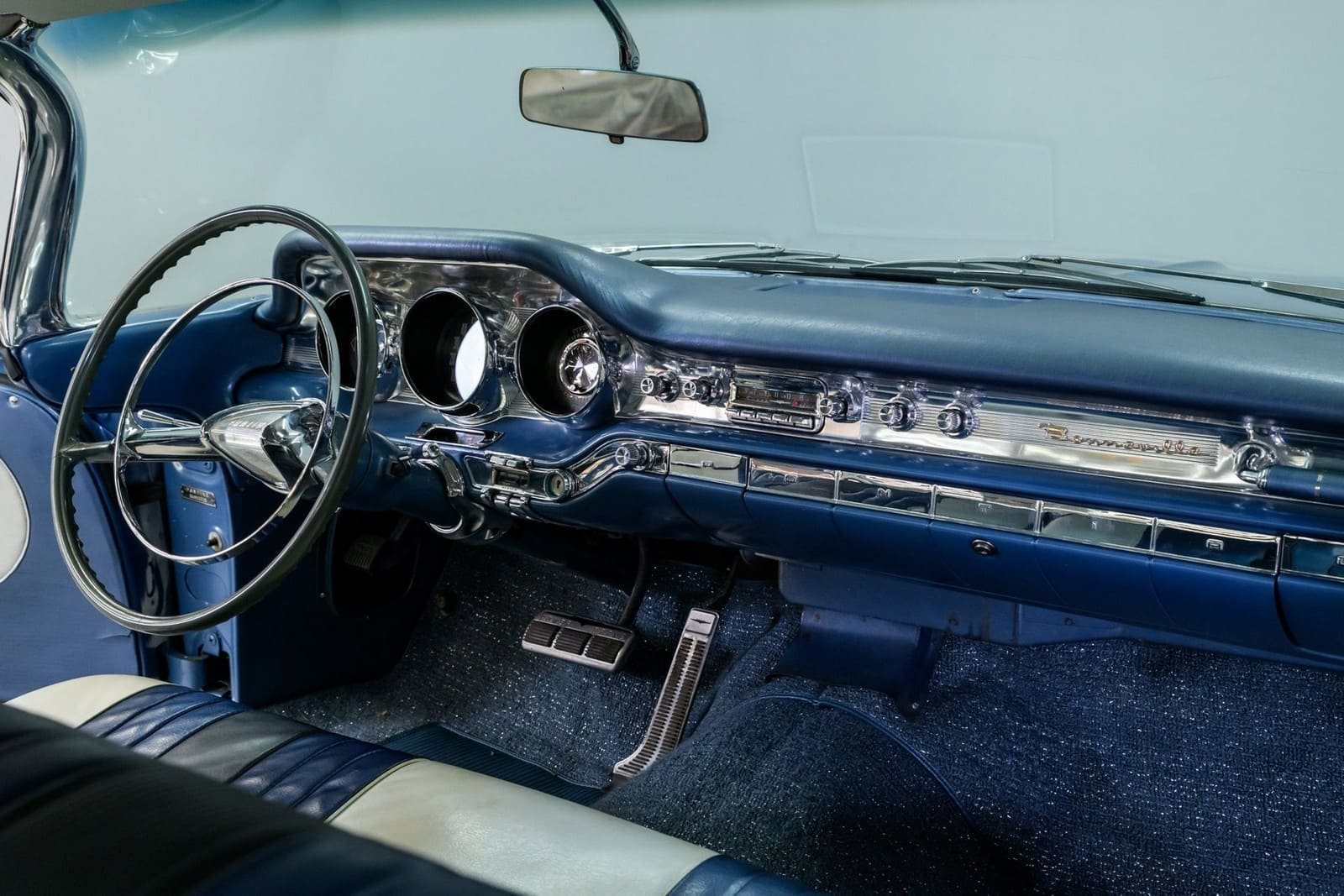 PONTIAC BONNEVILLE SPORTS COUPE, foto 13