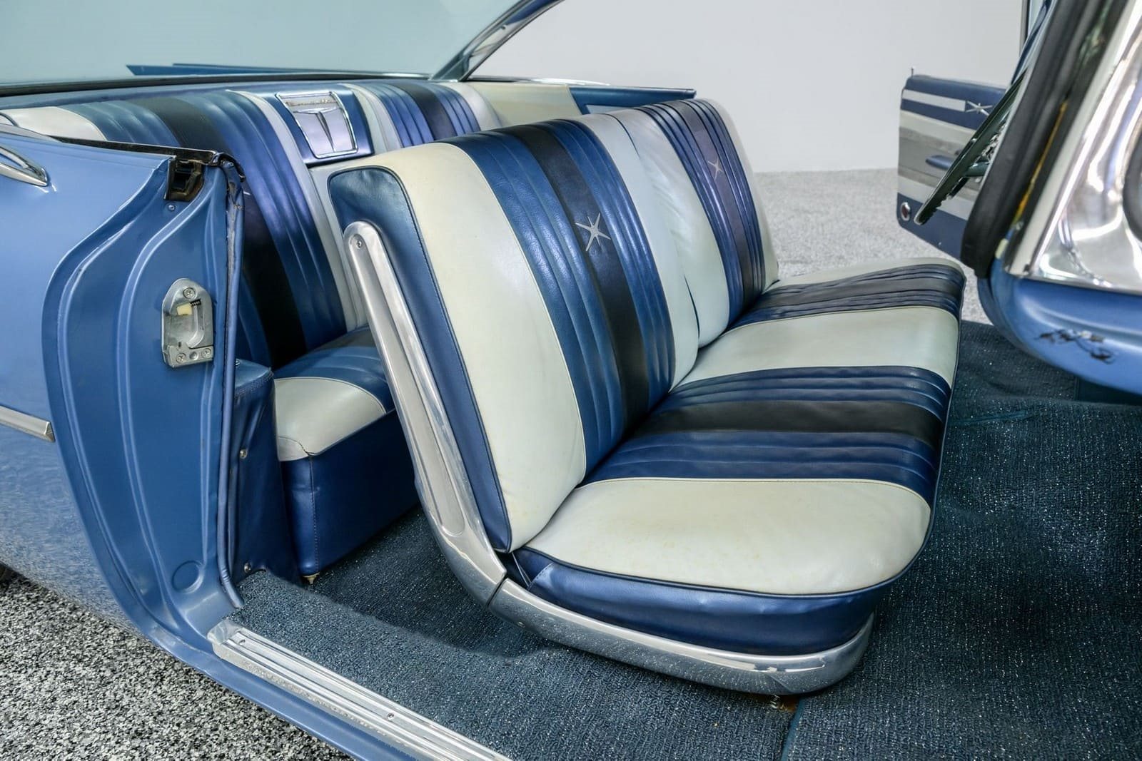 PONTIAC BONNEVILLE SPORTS COUPE, foto 15