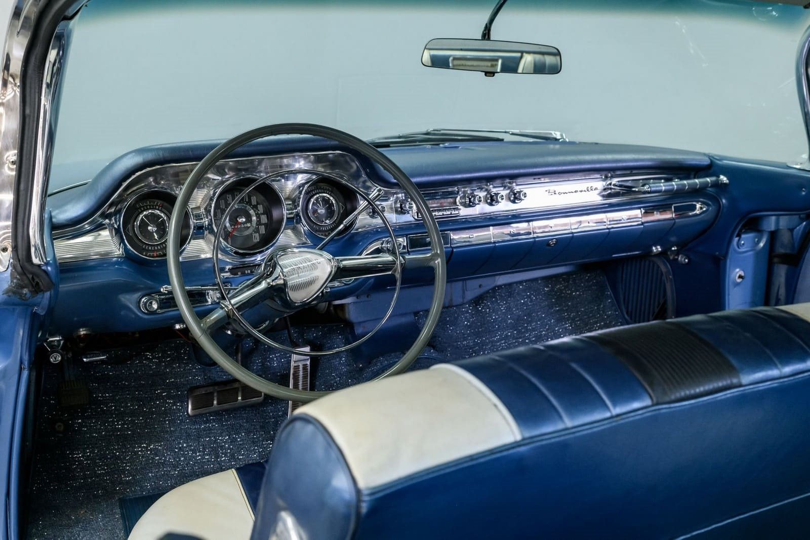 PONTIAC BONNEVILLE SPORTS COUPE, foto 18
