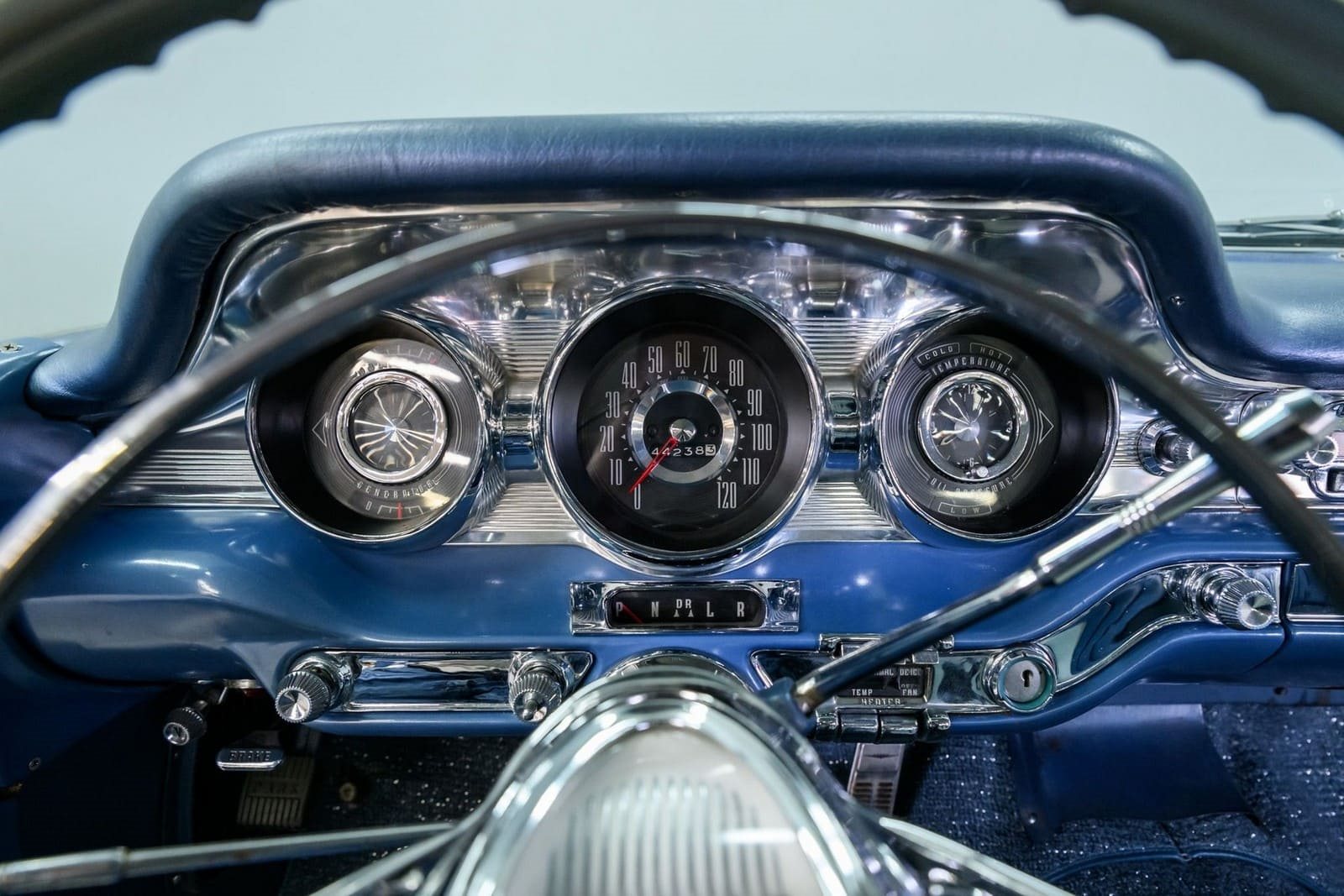 PONTIAC BONNEVILLE SPORTS COUPE, foto 19
