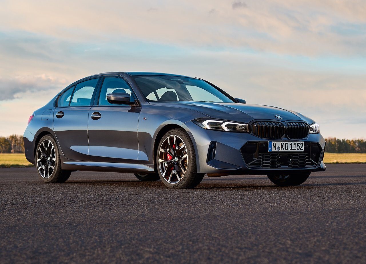 2025 - BMW 3 SERIES SEDAN, foto 1