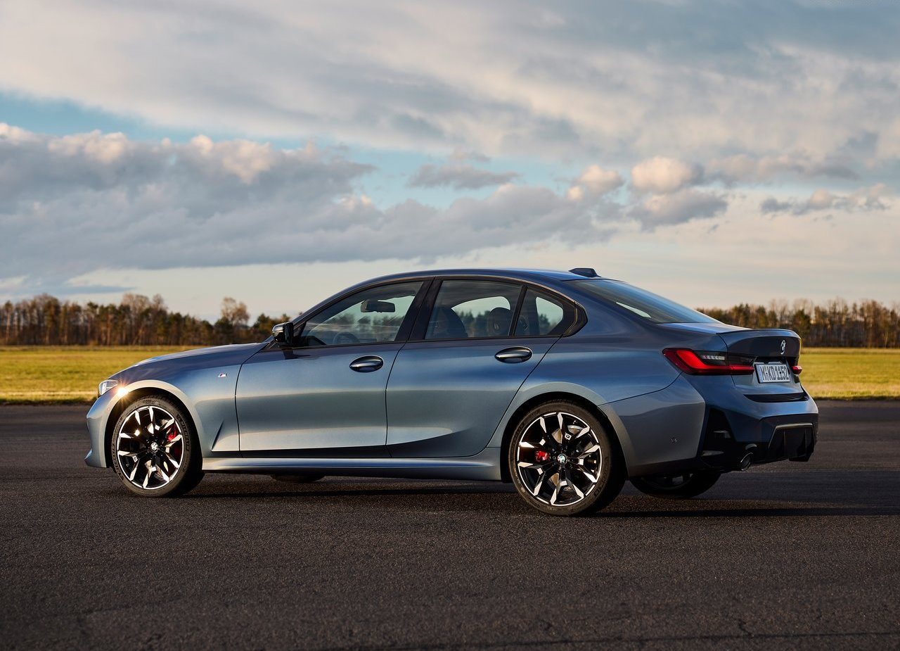 2025 - BMW 3 SERIES SEDAN, foto 18
