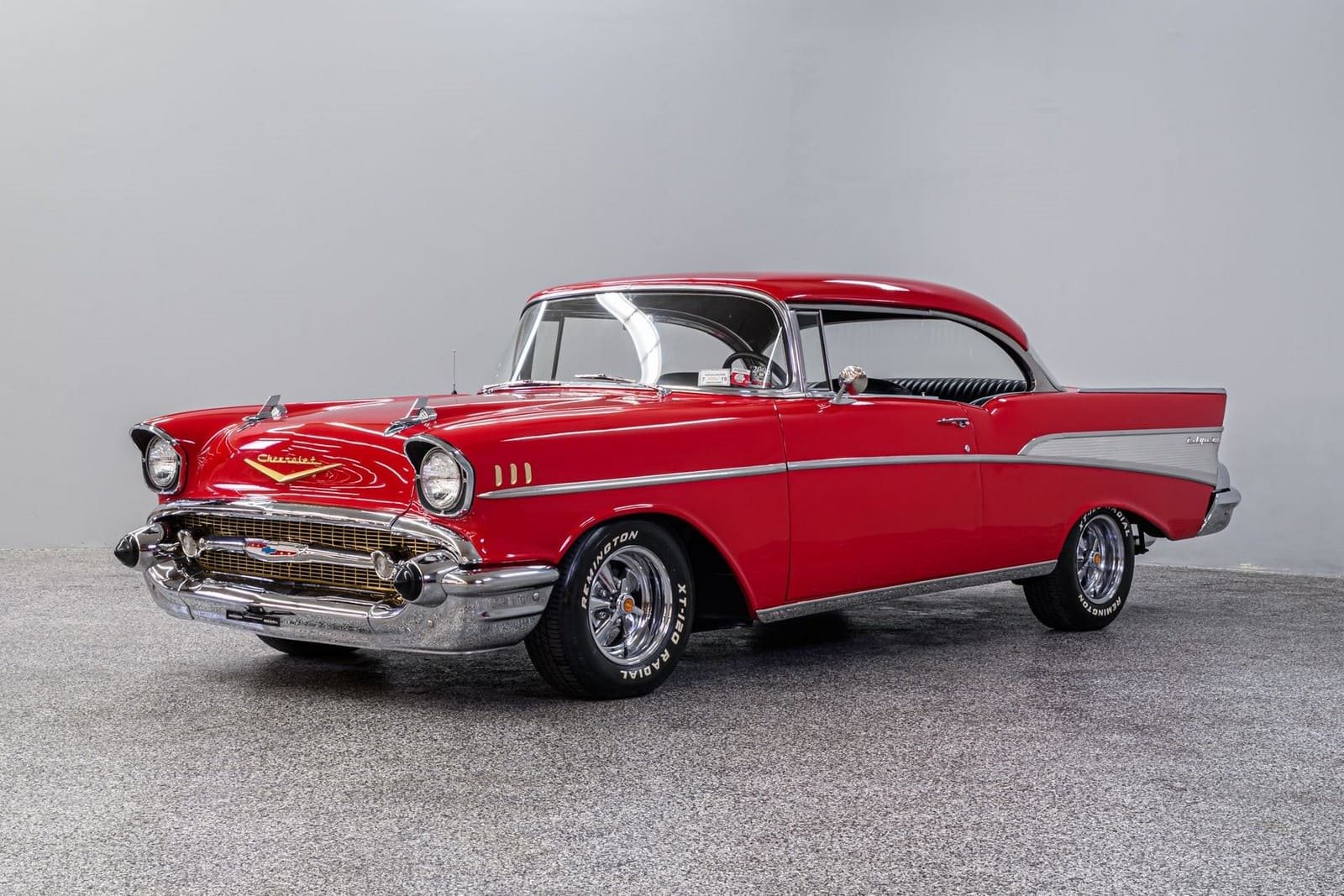 1957 - CHEVROLET BEL AIR SPORT COUPÉ MATADOR RED, foto 1